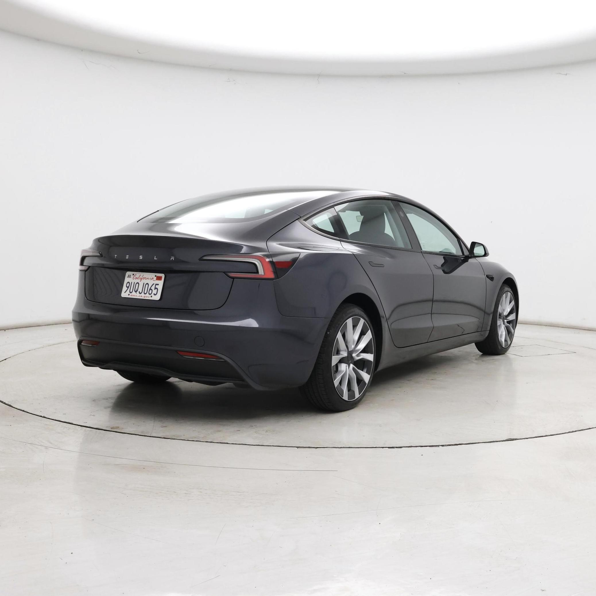 Thumbnail: 2025 Tesla Model 3 - 8