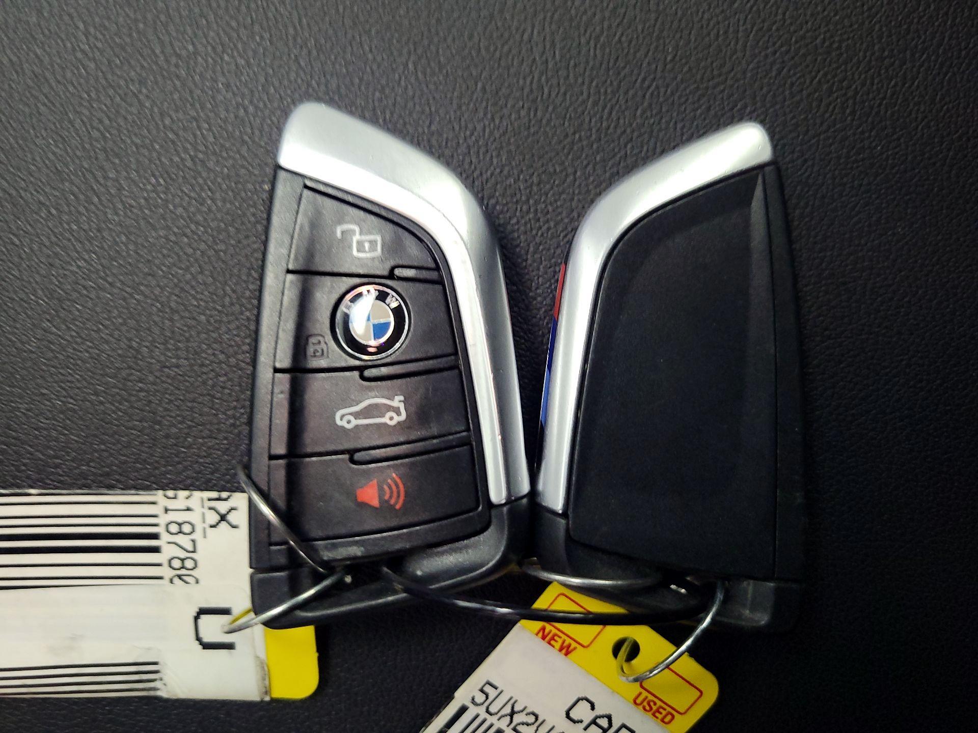Thumbnail: 2021 BMW X4 - 20