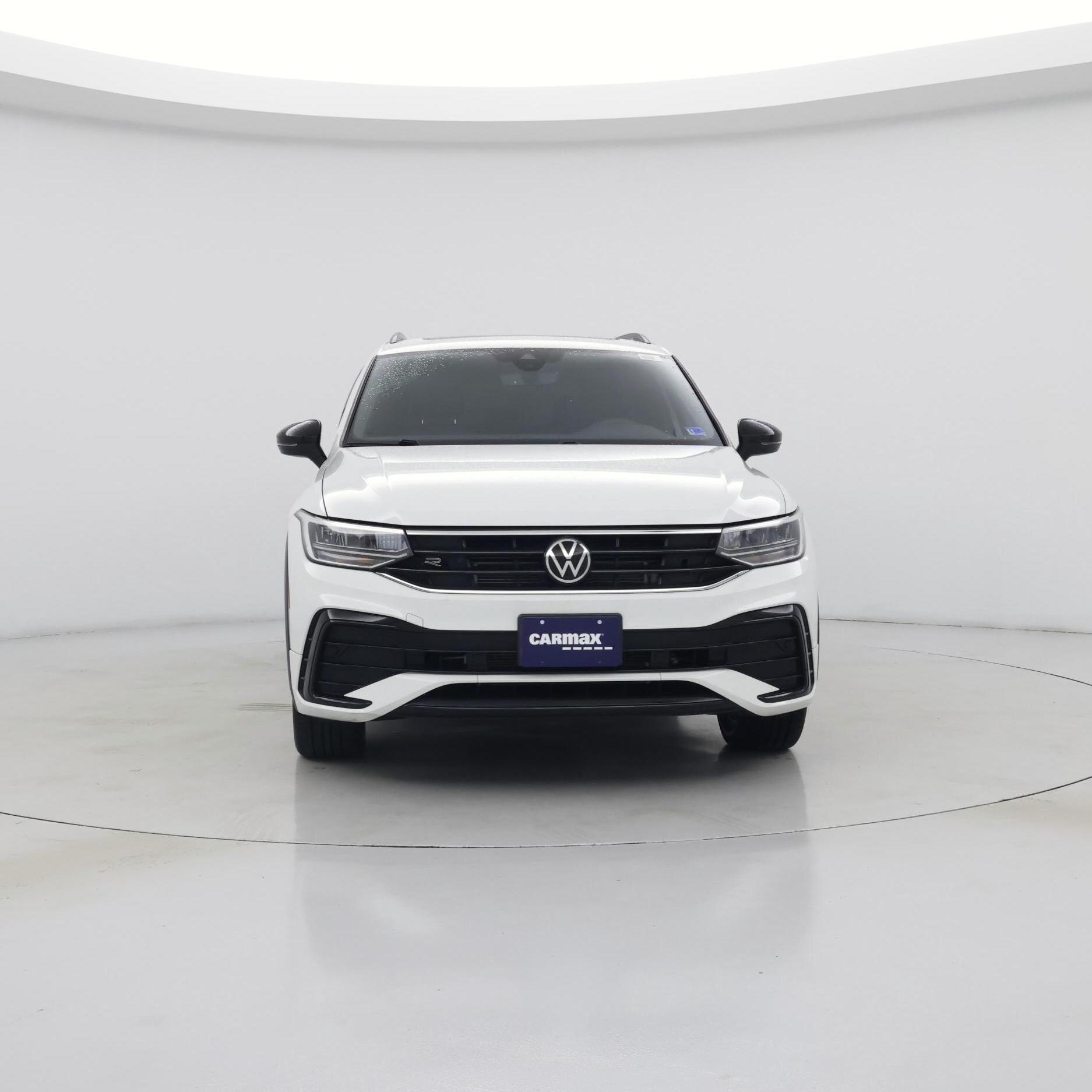 Thumbnail: 2022 Volkswagen Tiguan - 5