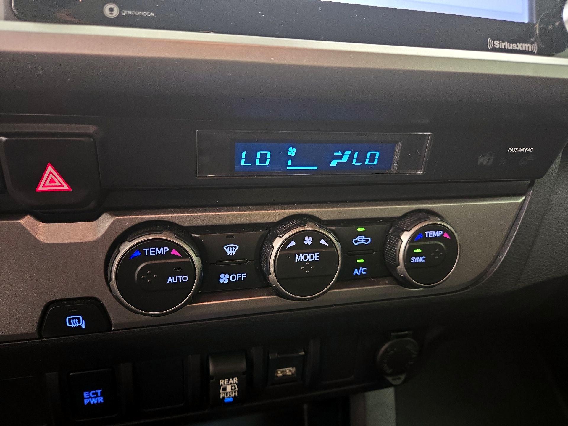 Thumbnail: 2021 Toyota Tacoma - 16