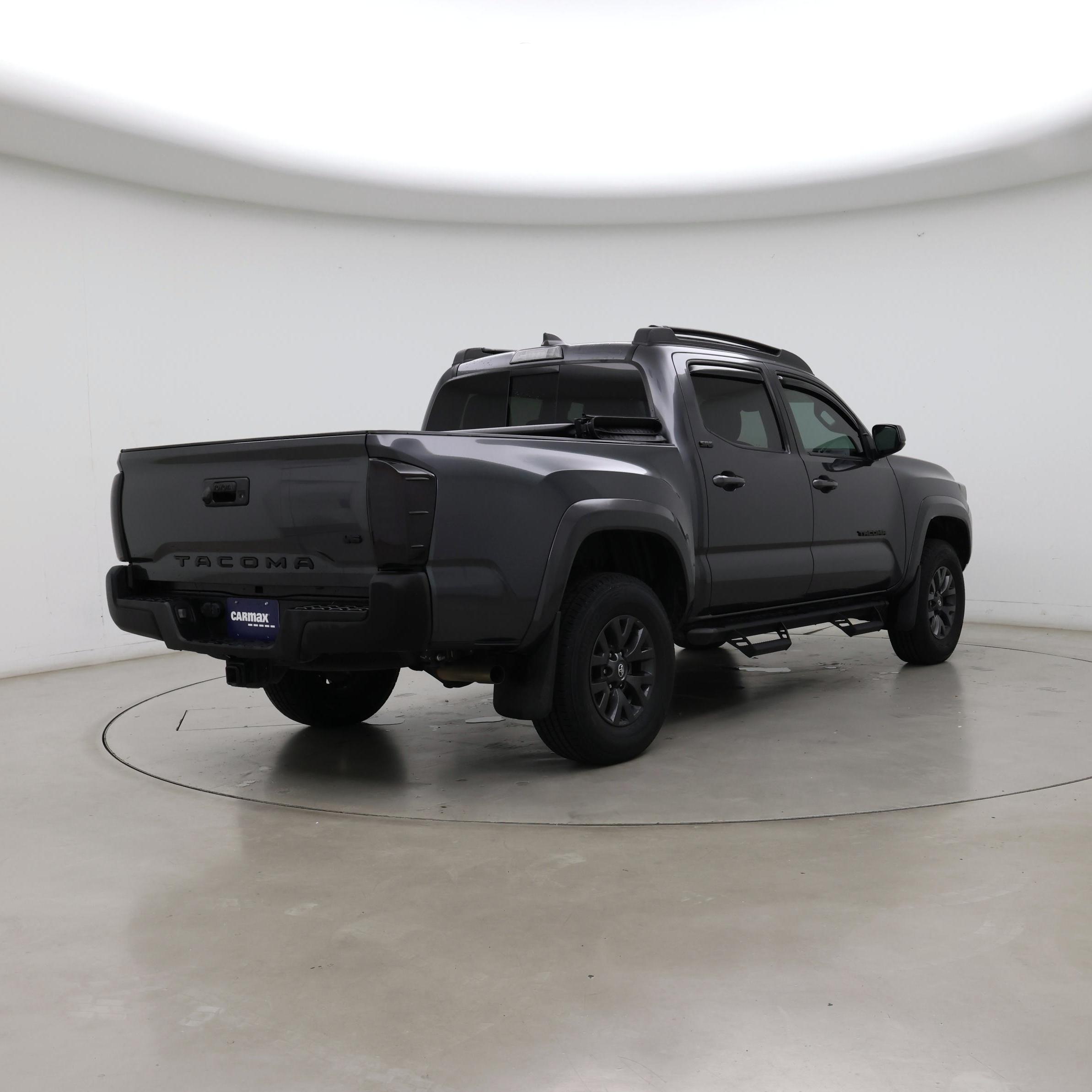 Thumbnail: 2021 Toyota Tacoma - 8