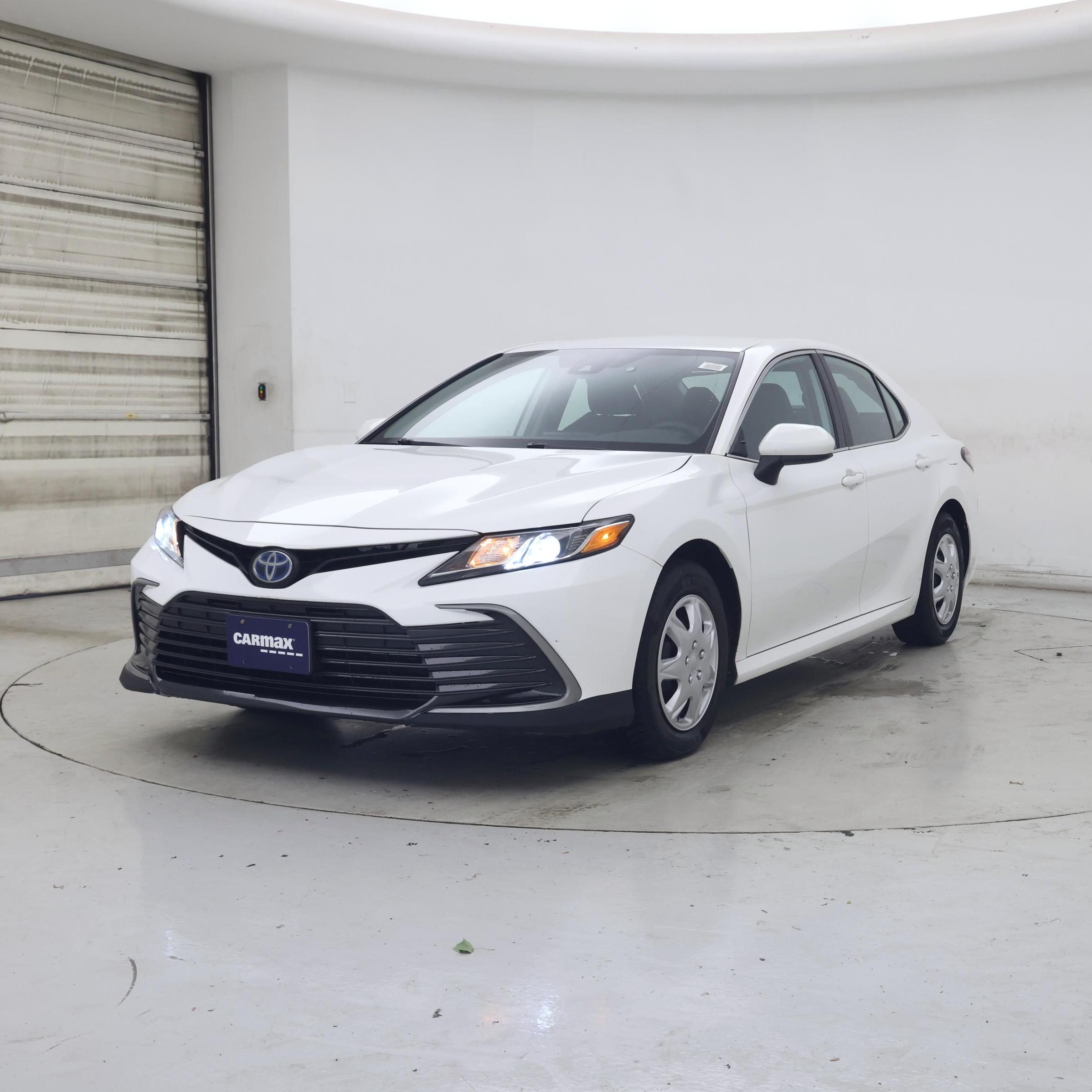 Thumbnail: 2022 Toyota Camry - 4