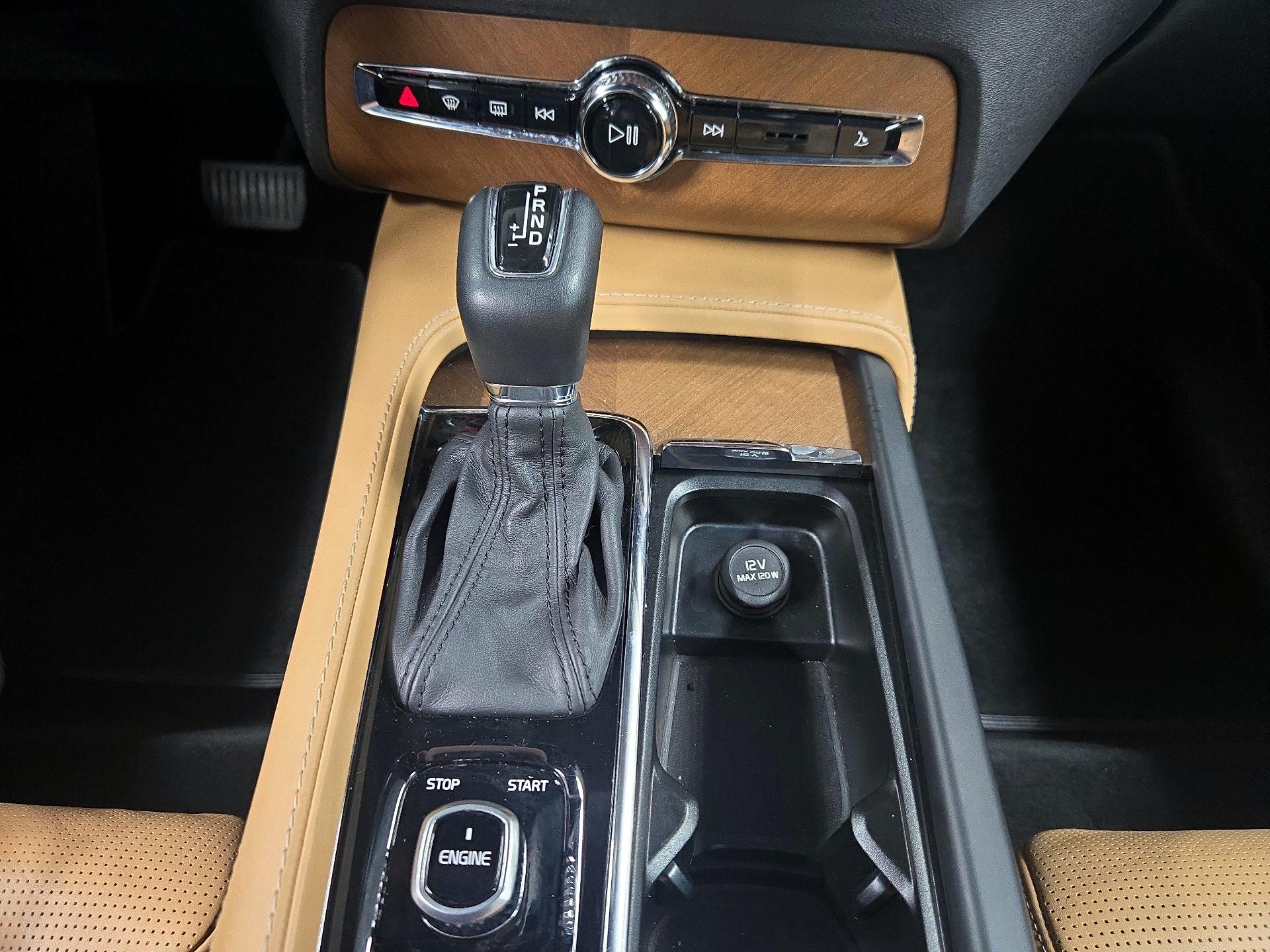 Thumbnail: 2017 Volvo XC90 - 18