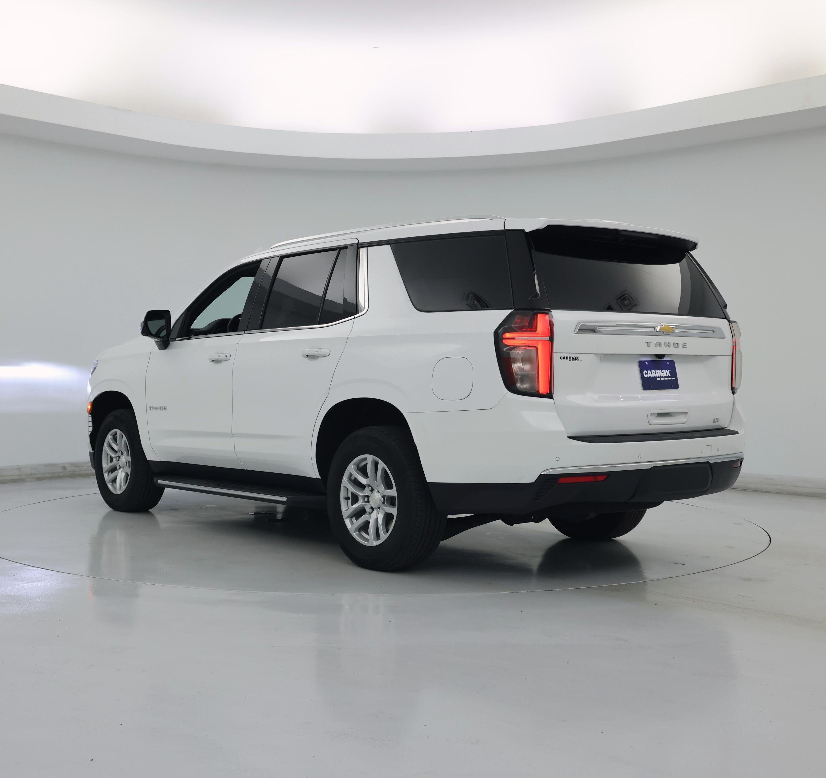Thumbnail: 2024 Chevrolet Tahoe - 2