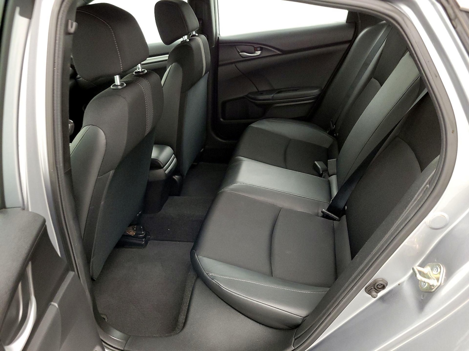 2019 Honda Civic Sport - Photo 19
