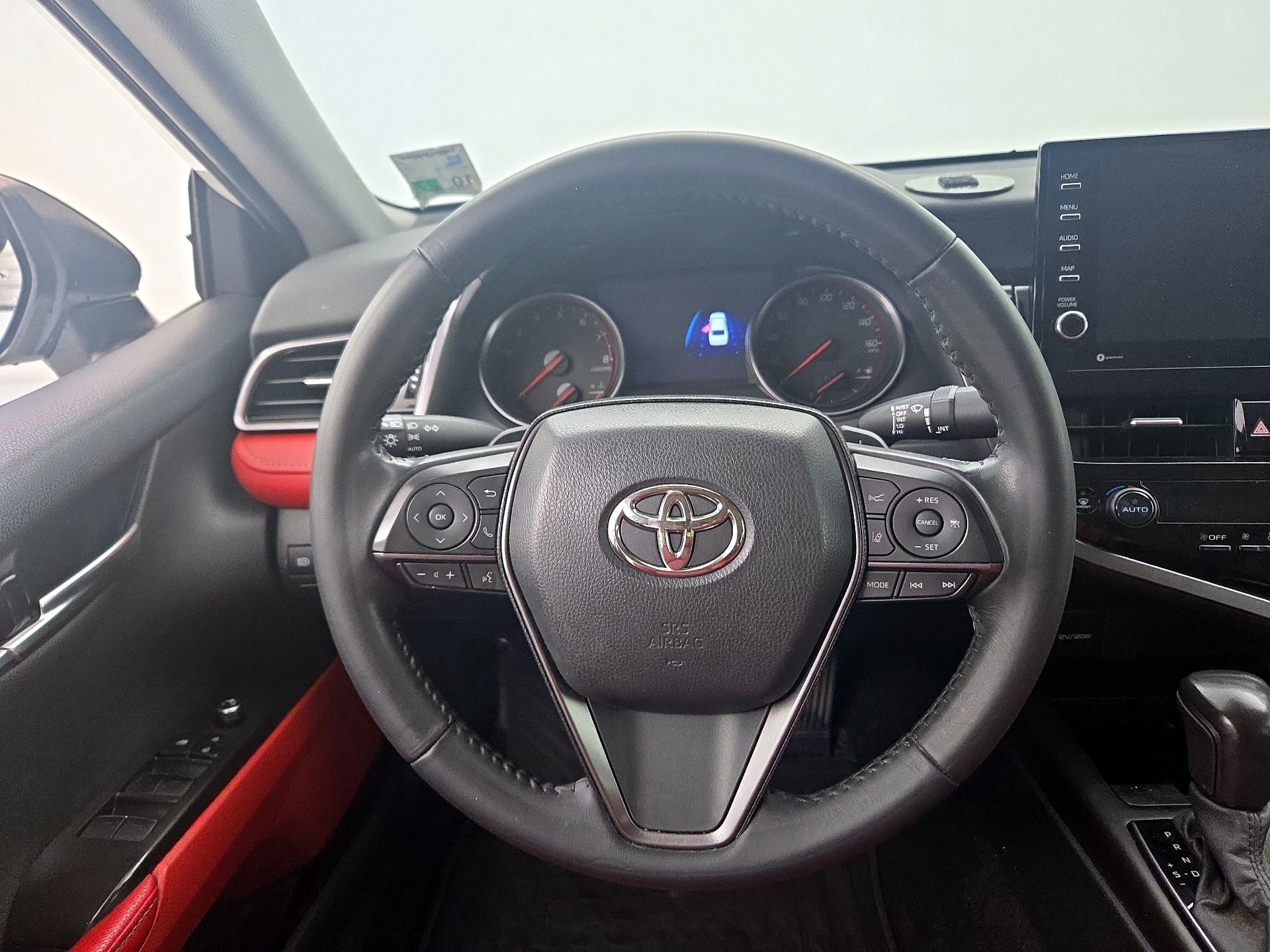 Thumbnail: 2021 Toyota Camry - 10