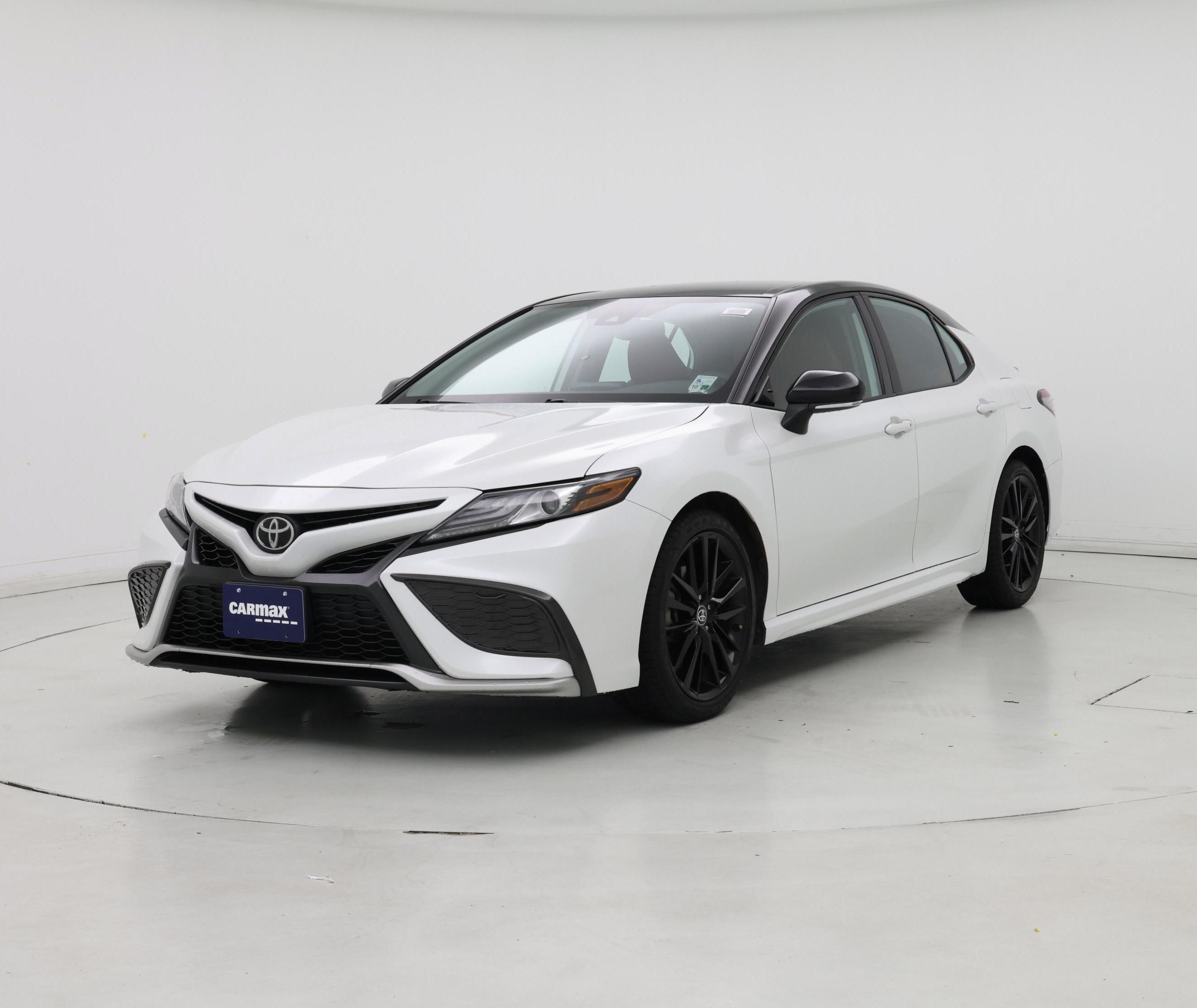Thumbnail: 2021 Toyota Camry - 4