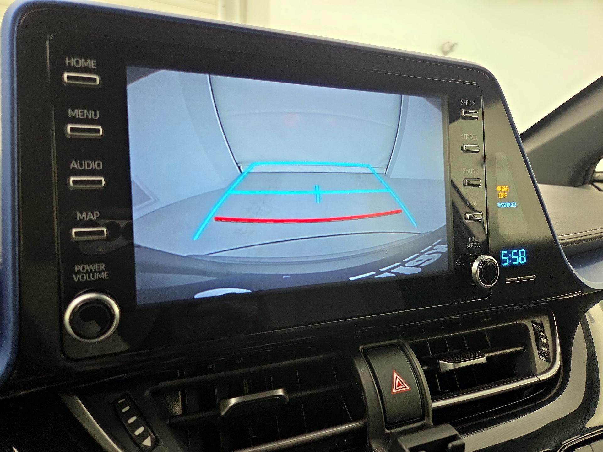 Thumbnail: 2019 Toyota C-HR - 14