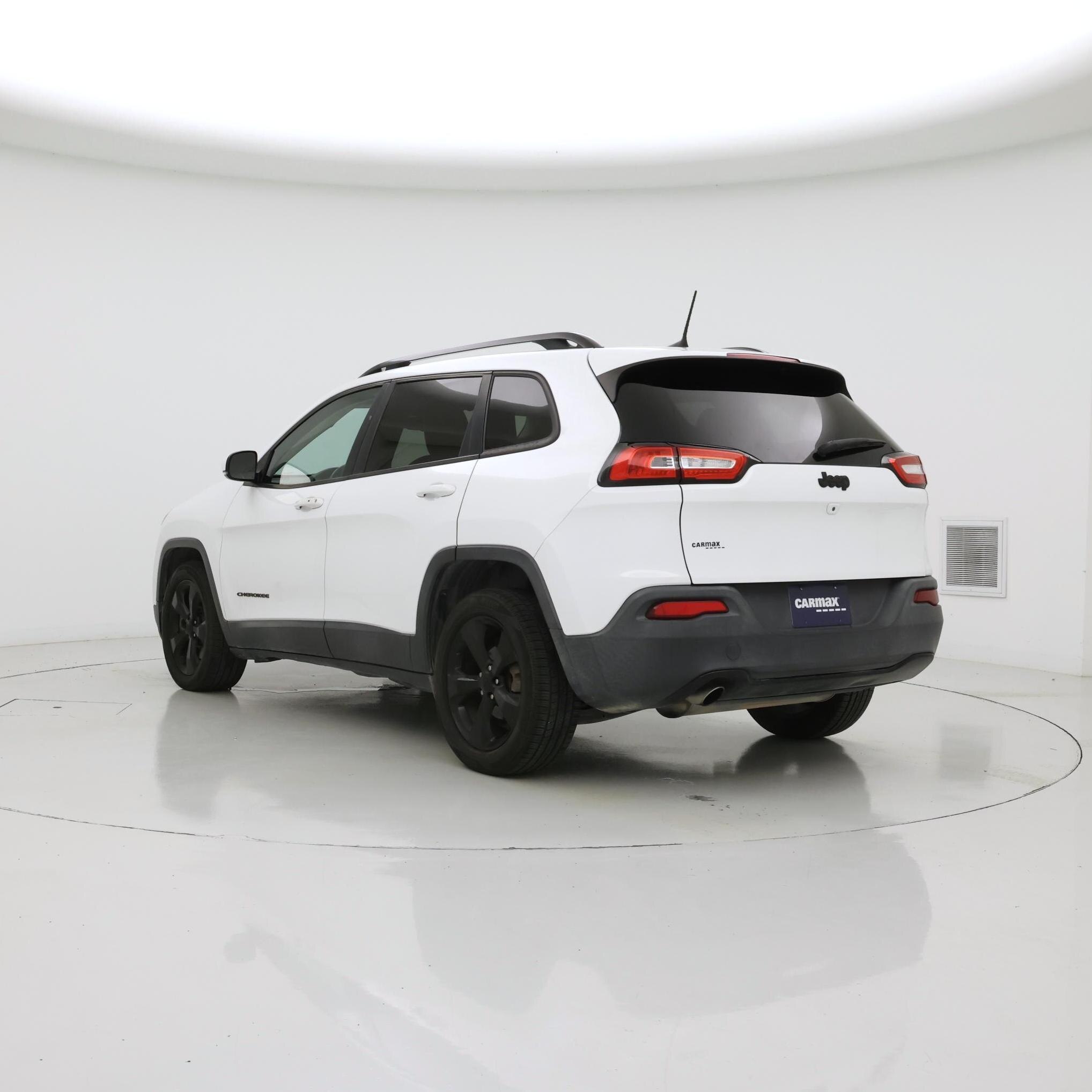 Thumbnail: 2017 Jeep Cherokee - 2