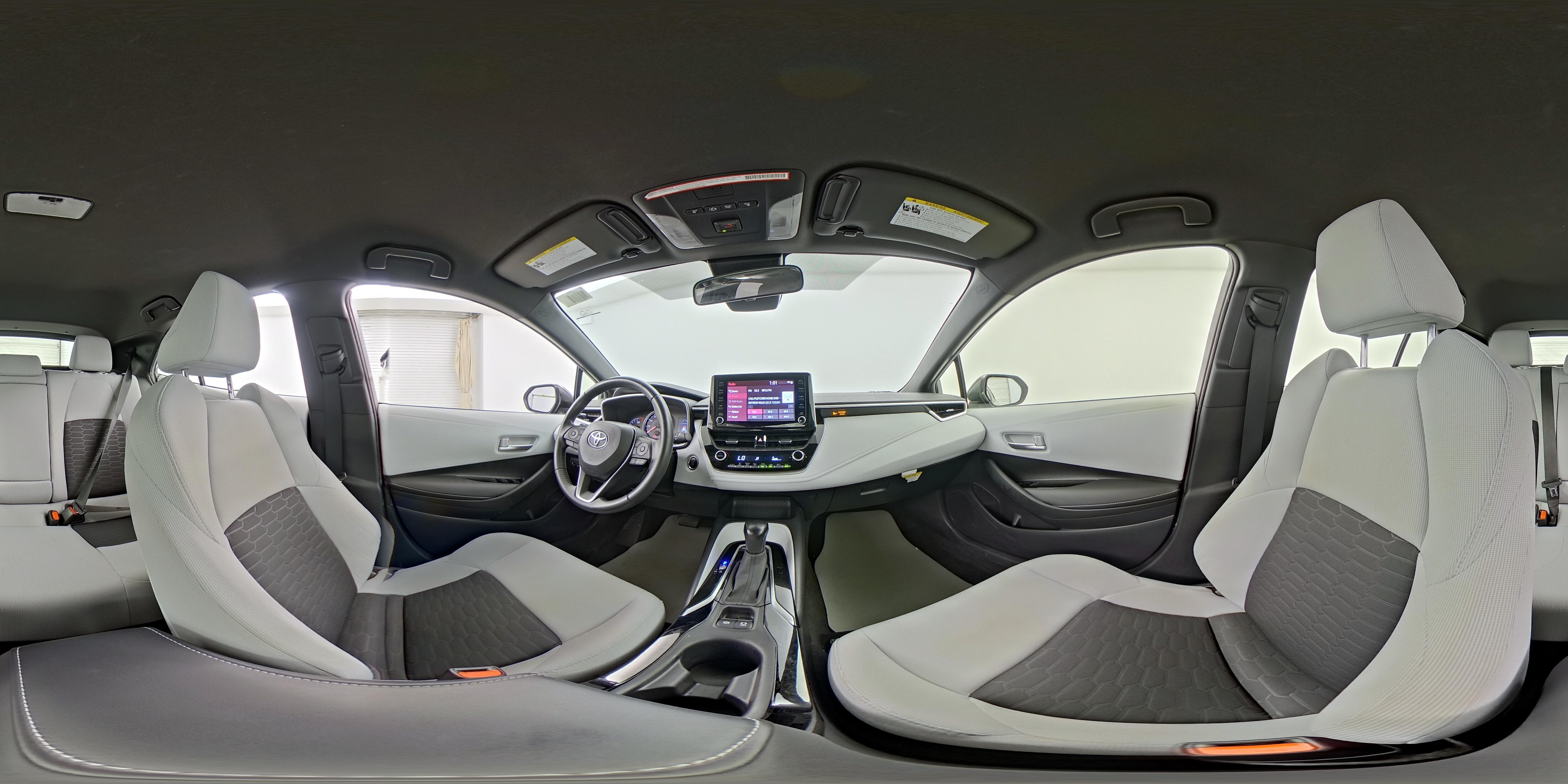 2022 Toyota Corolla Hatchback SE - Photo 25