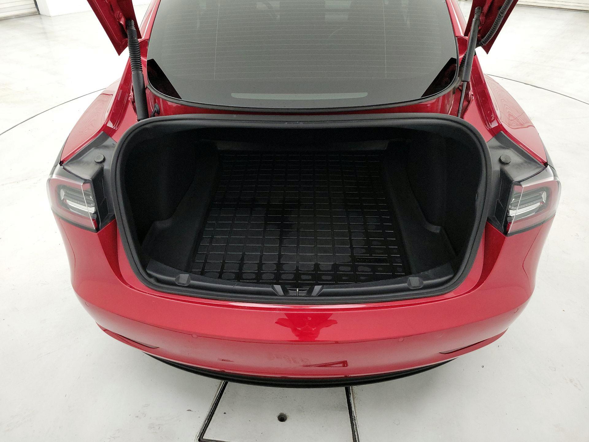 Thumbnail: 2022 Tesla Model 3 - 19