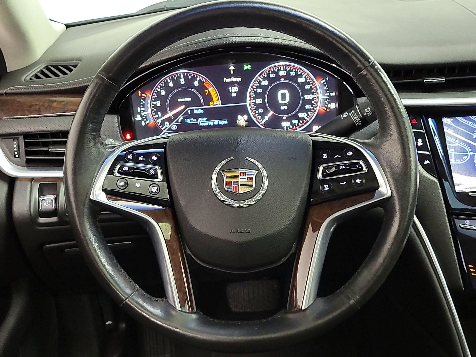 Thumbnail: 2015 Cadillac XTS - 10