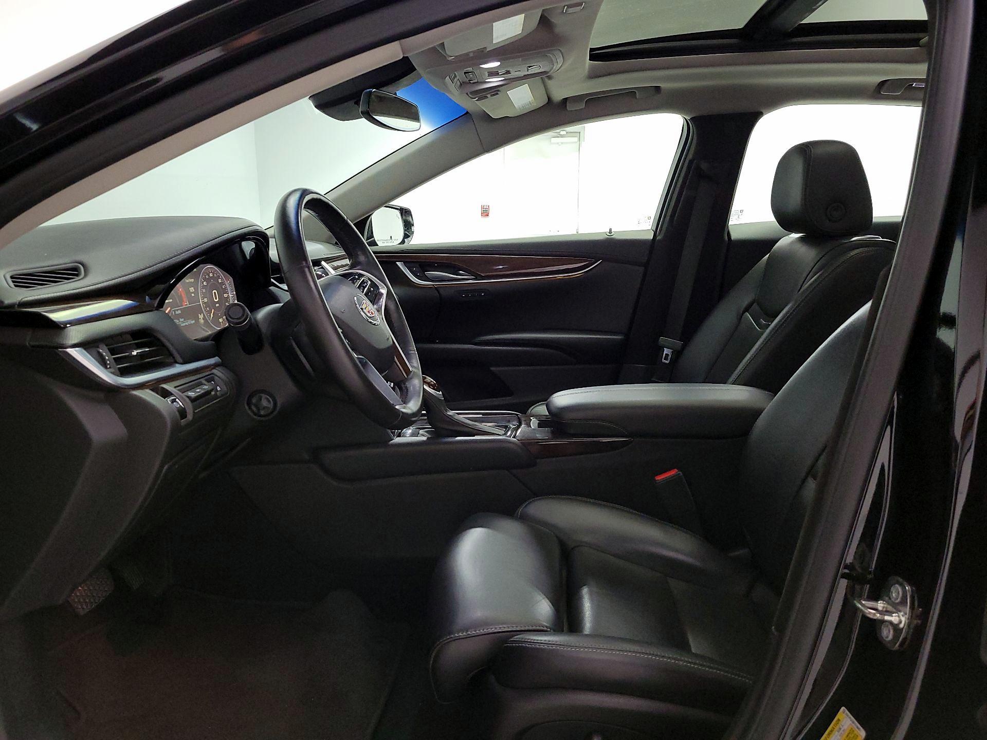 Thumbnail: 2015 Cadillac XTS - 11