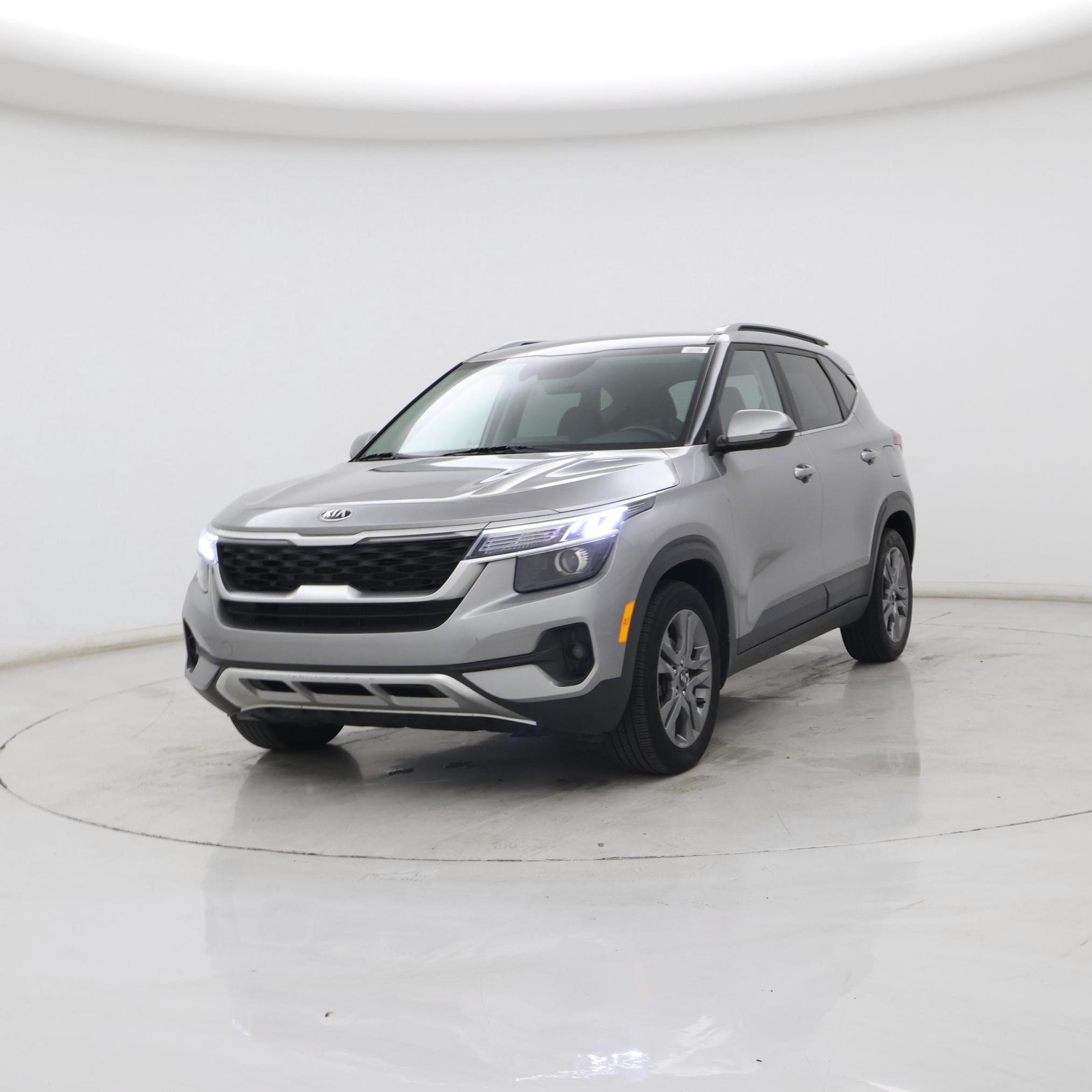 Thumbnail: 2021 Kia Seltos - 4