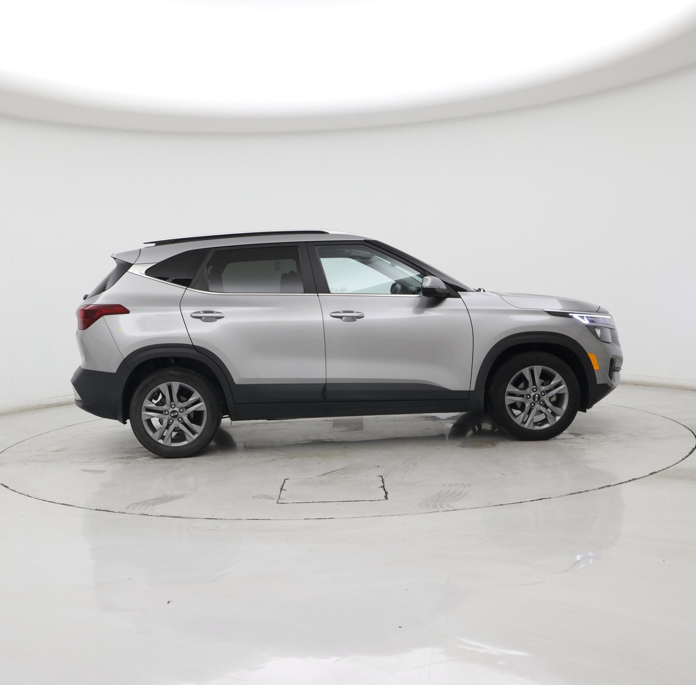 Thumbnail: 2021 Kia Seltos - 7