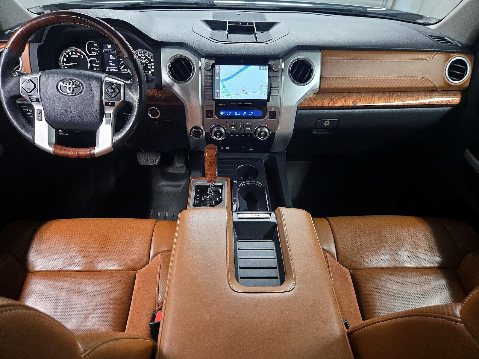 2020 Toyota Tundra 1794 Edition - Photo 10