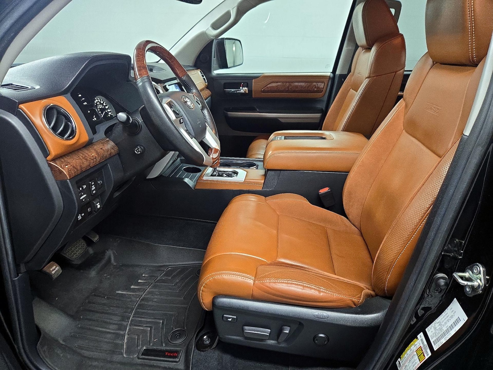 2020 Toyota Tundra 1794 Edition - Photo 12
