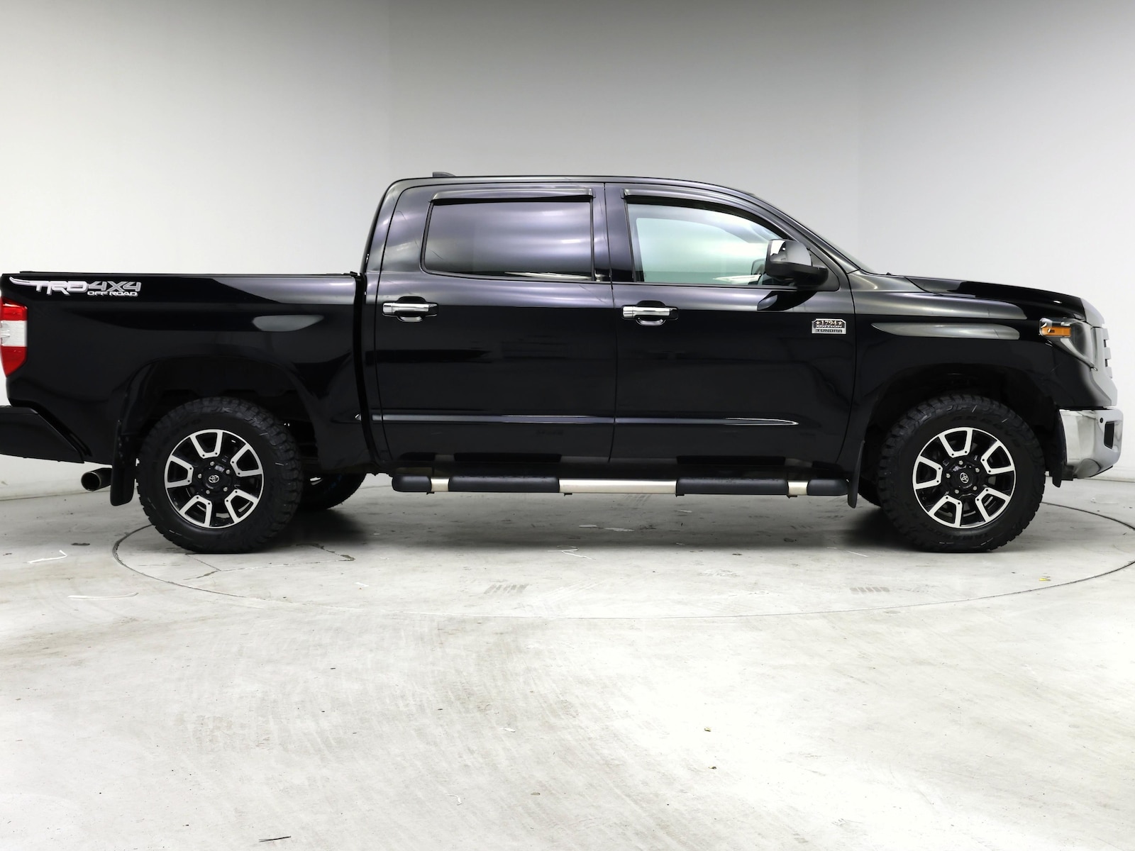2020 Toyota Tundra 1794 Edition - Photo 8