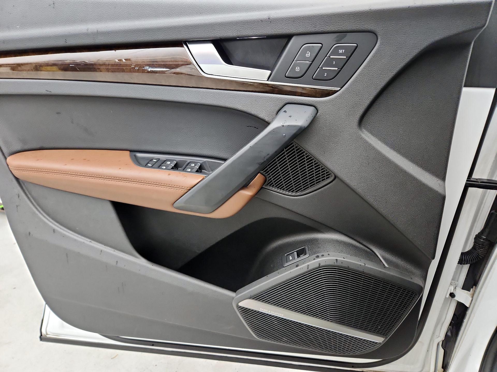 Thumbnail: 2019 Audi Q5 - 12