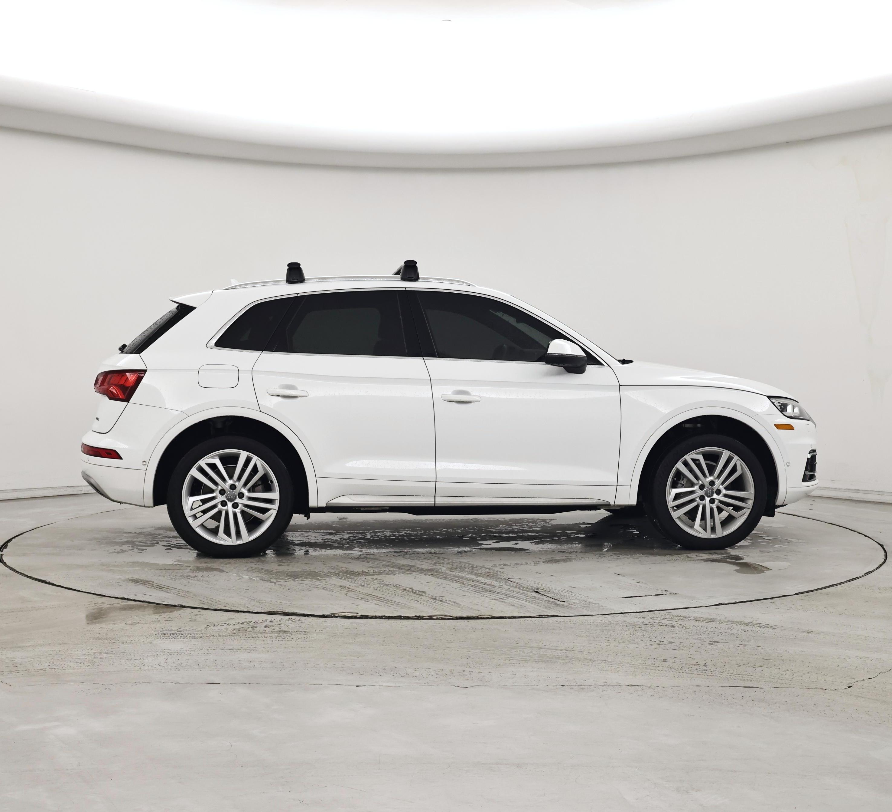 Thumbnail: 2019 Audi Q5 - 7