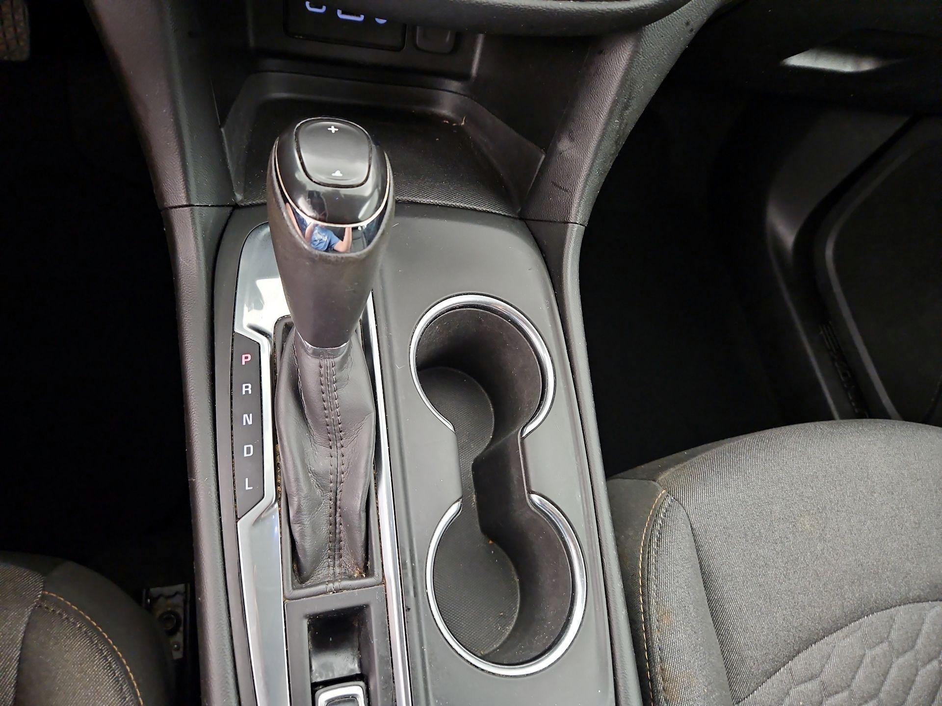 Thumbnail: 2019 Chevrolet Equinox - 17