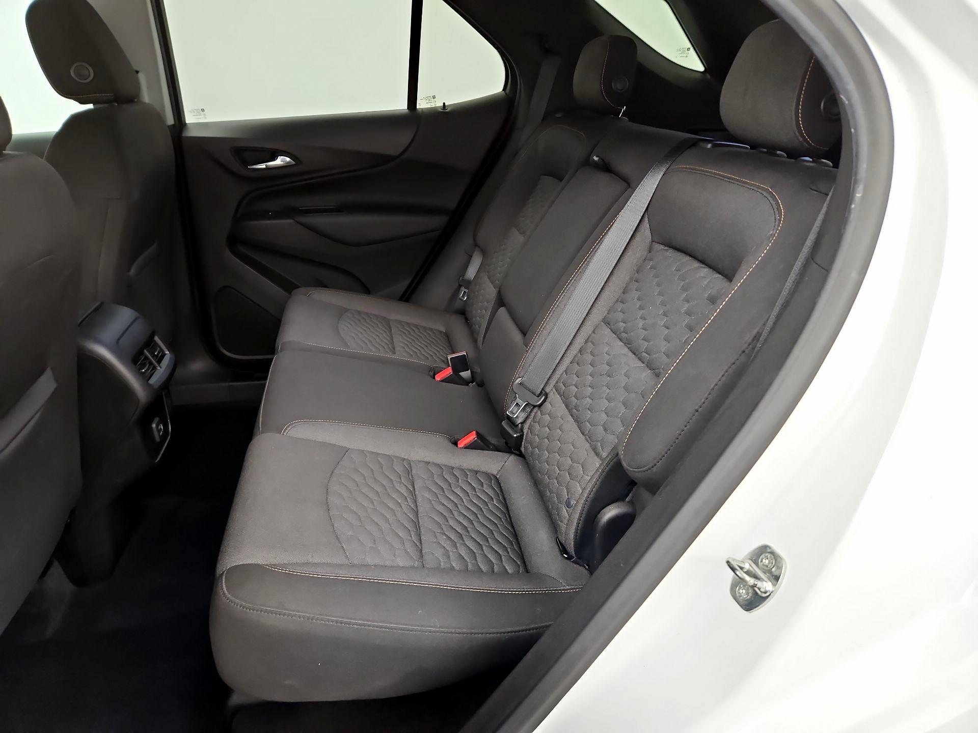 Thumbnail: 2019 Chevrolet Equinox - 19