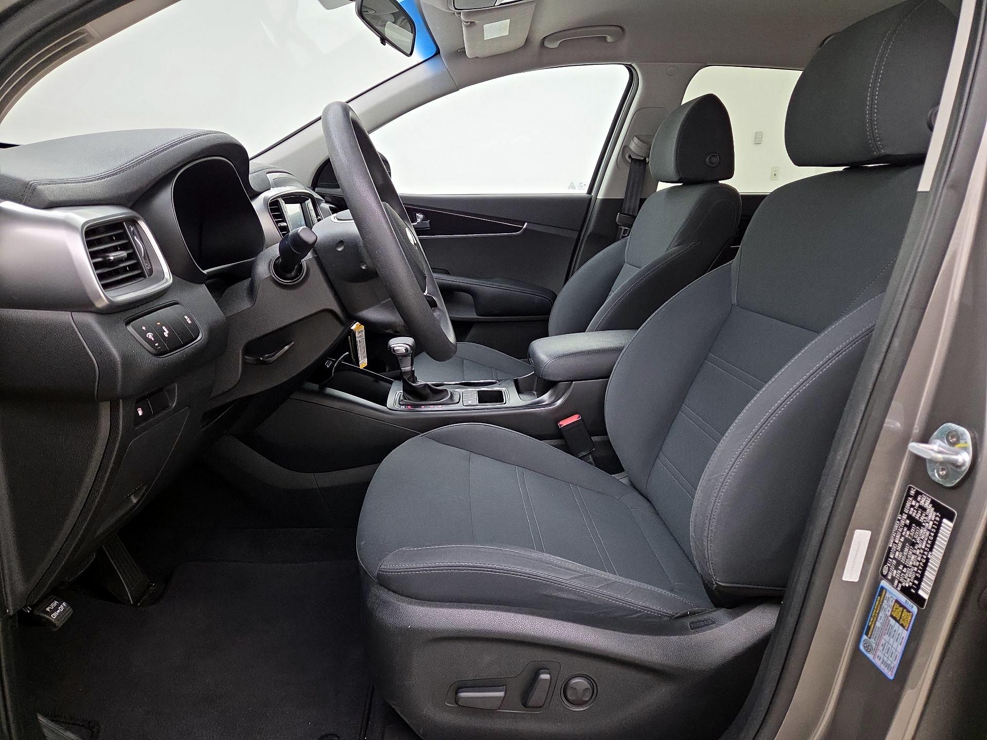 Thumbnail: 2019 Kia Sorento - 11