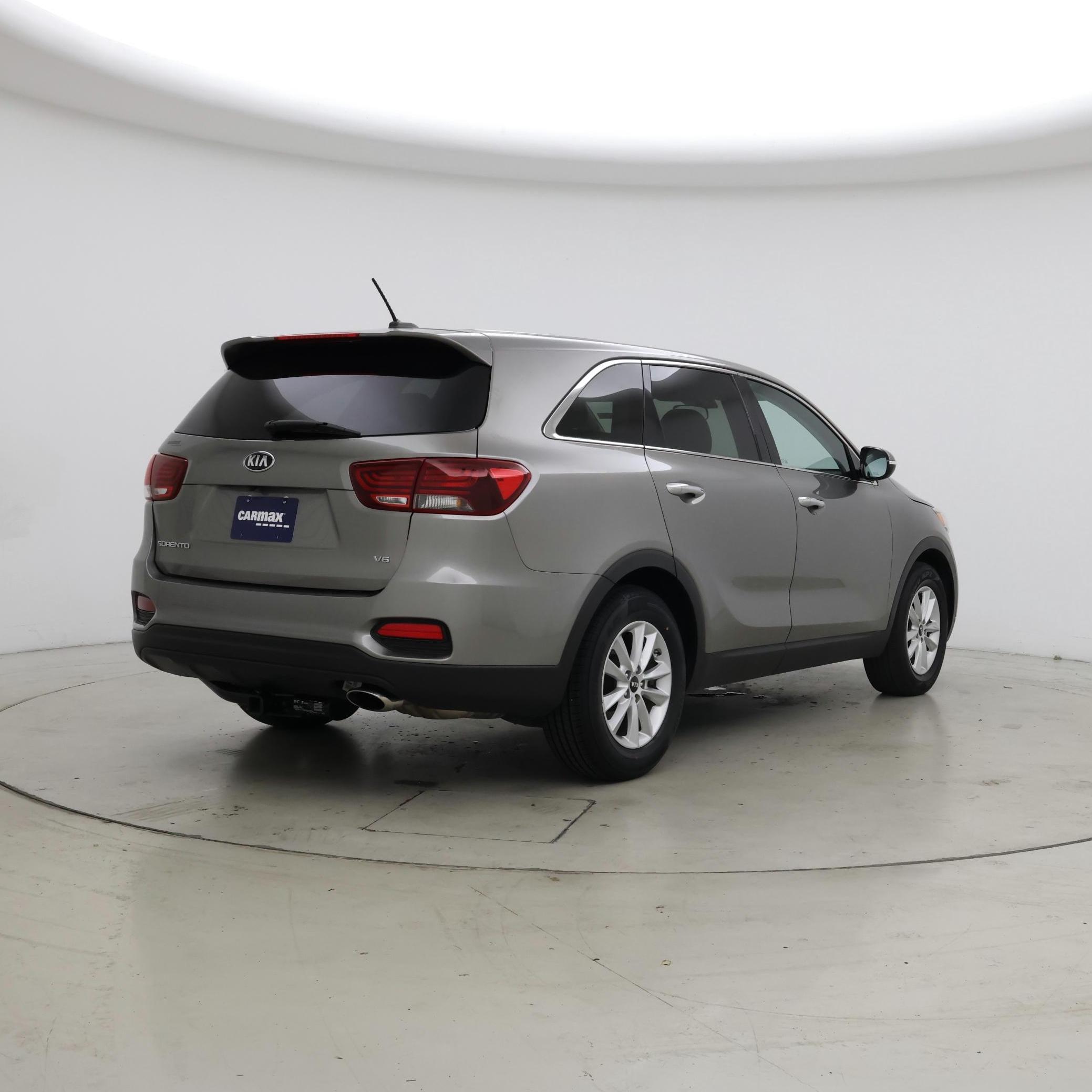 Thumbnail: 2019 Kia Sorento - 8