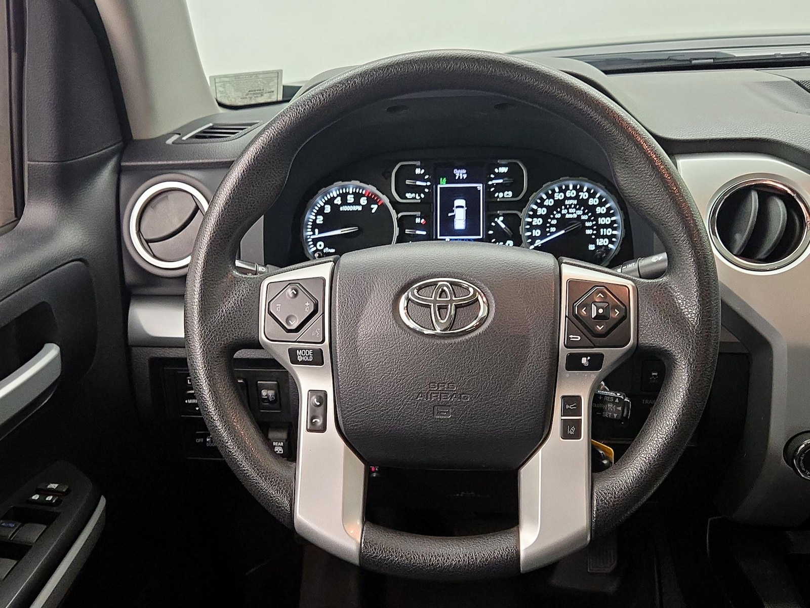 2019 Toyota Tundra TRD Pro - Photo 11