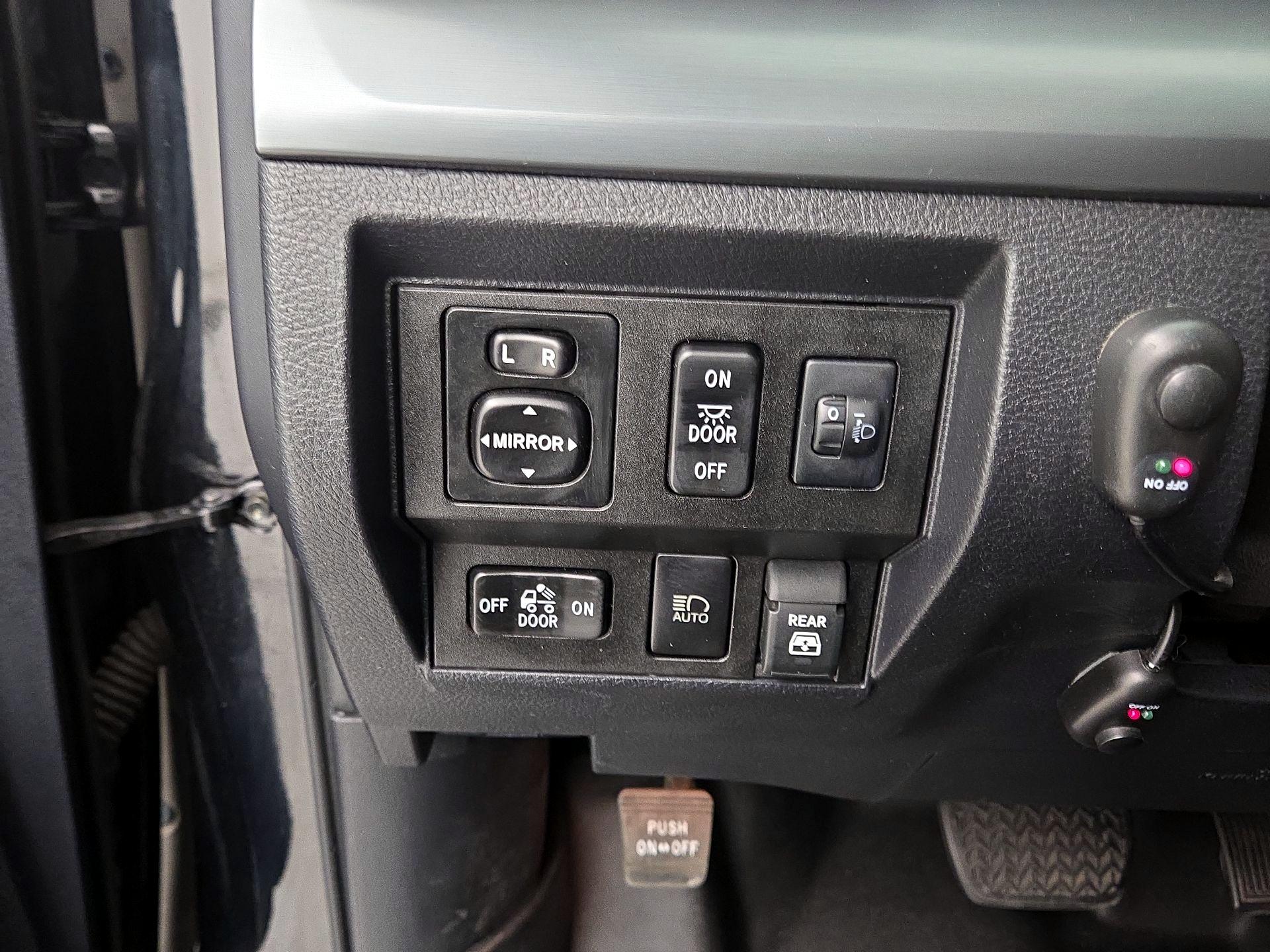Thumbnail: 2019 Toyota Tundra - 13