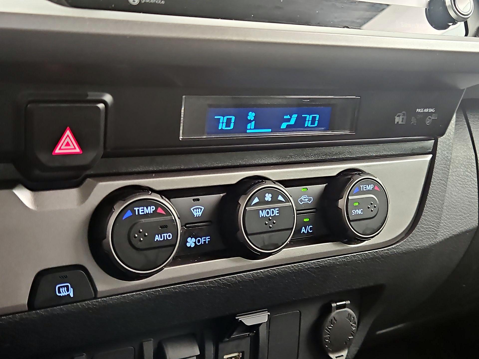 Thumbnail: 2023 Toyota Tacoma - 16