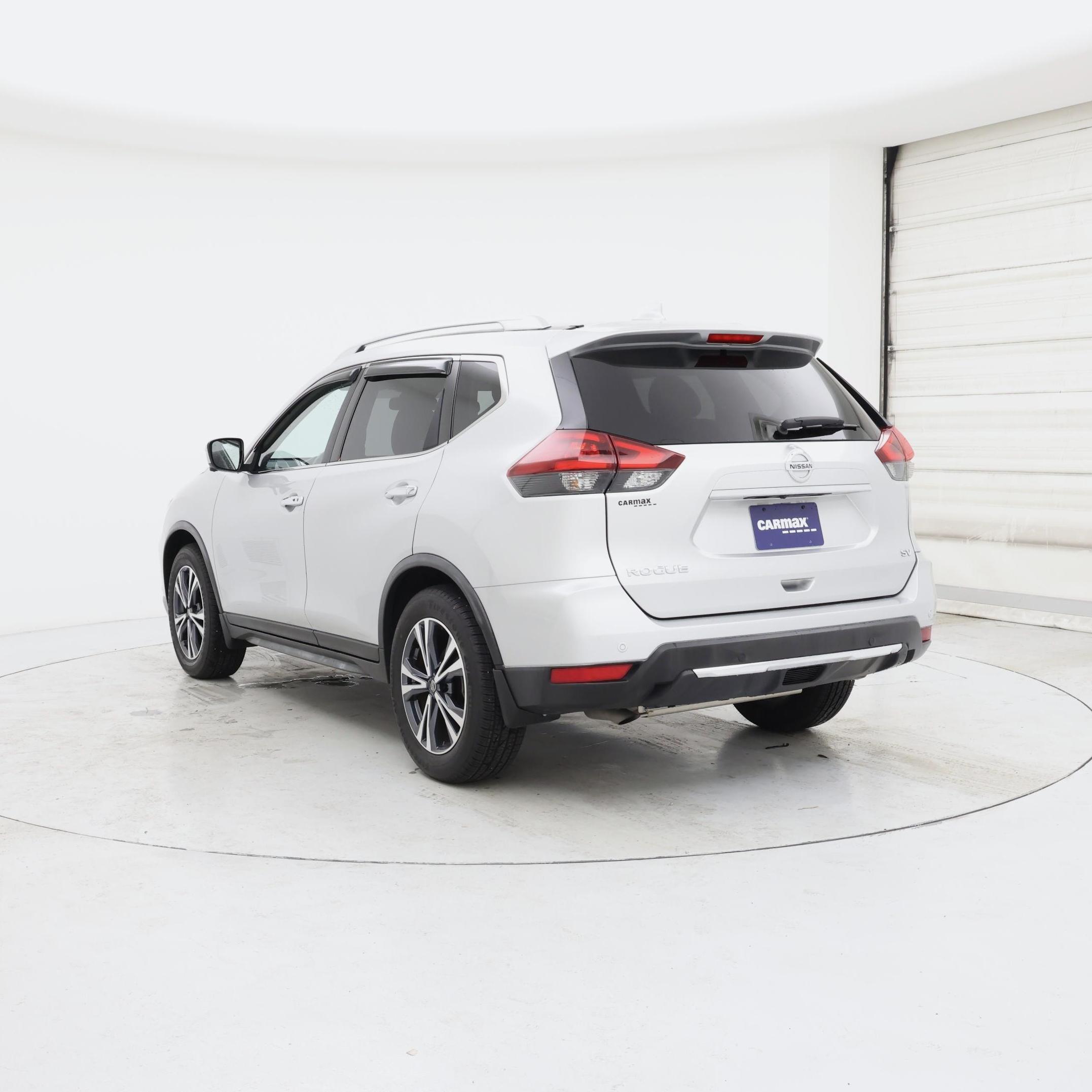 Thumbnail: 2019 Nissan Rogue - 2