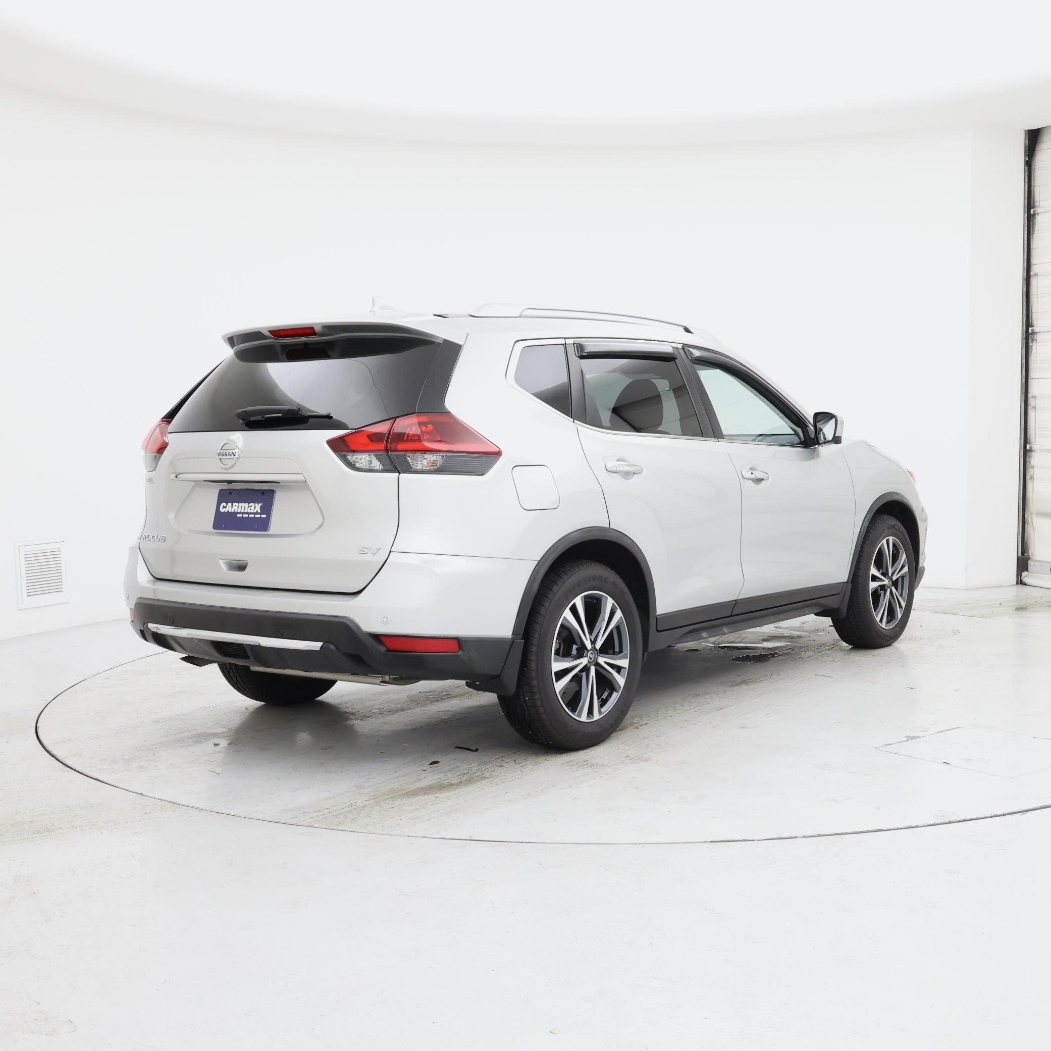 Thumbnail: 2019 Nissan Rogue - 8