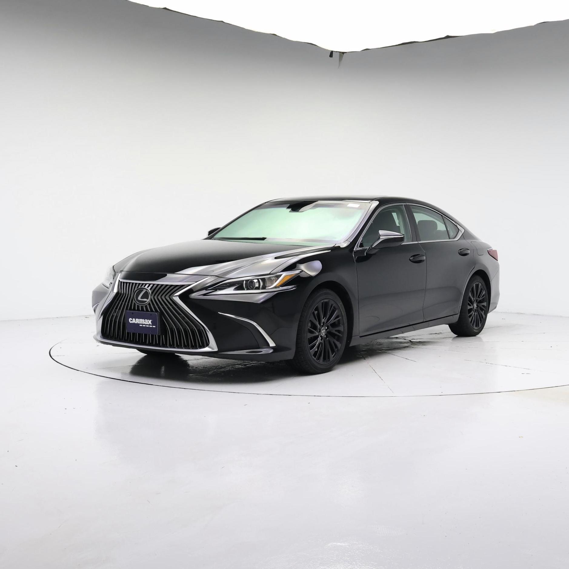 Thumbnail: 2020 Lexus ES - 4