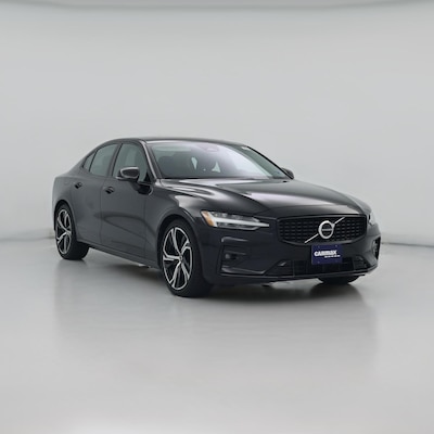 2024 Volvo S60 B5 Core Dark Theme