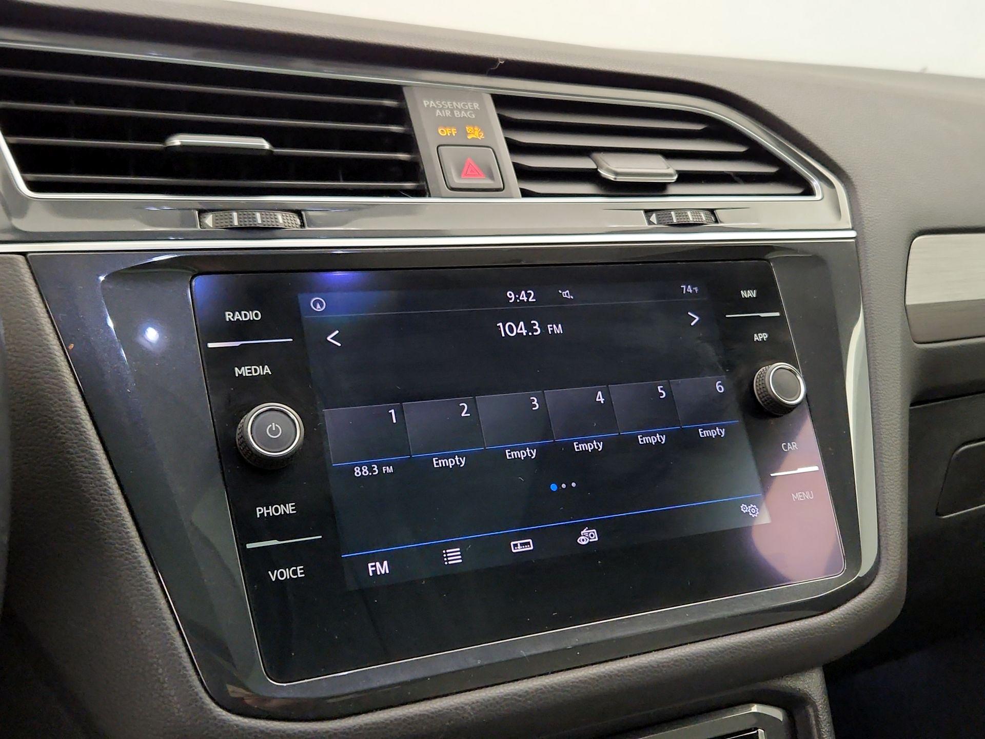 Thumbnail: 2019 Volkswagen Tiguan - 15