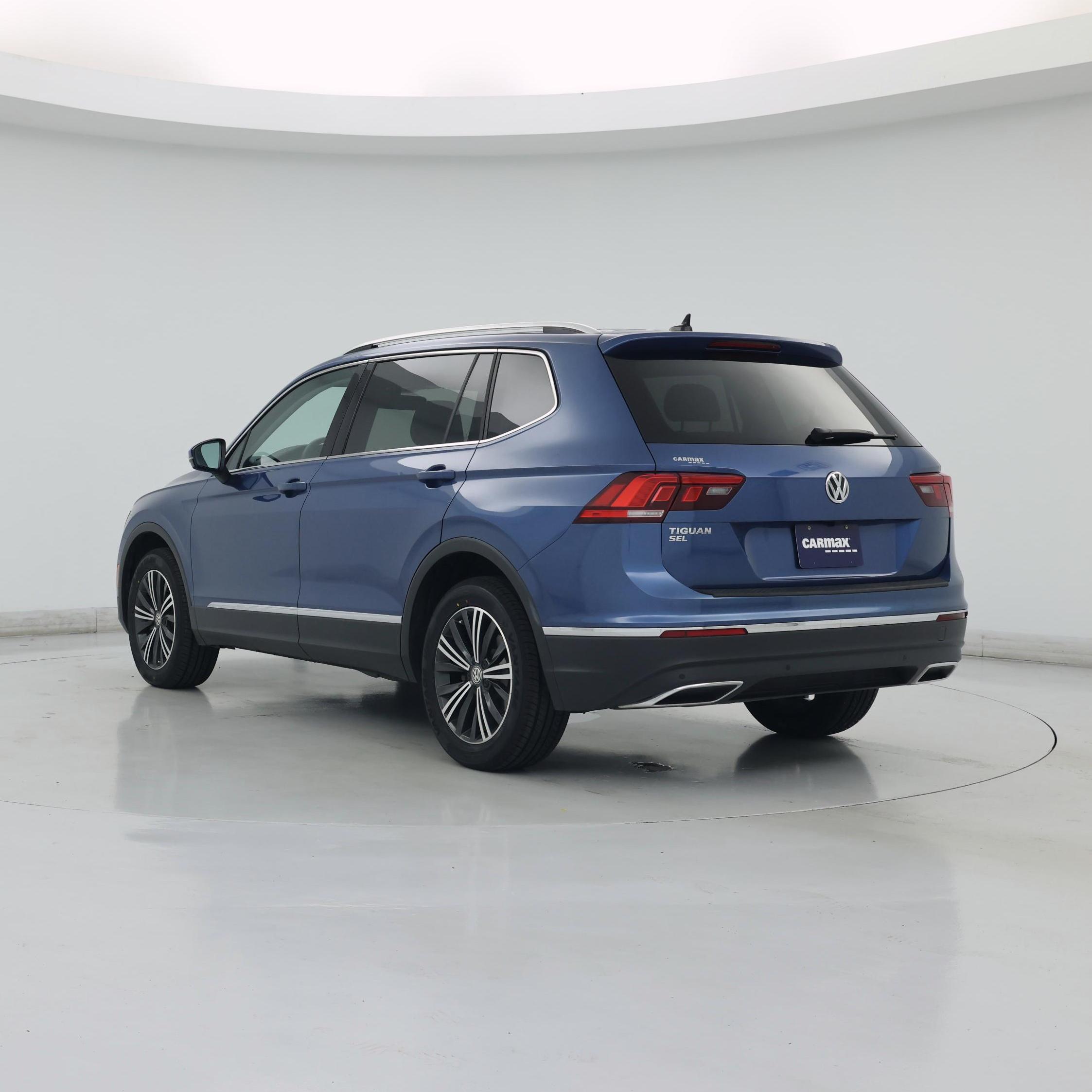 Thumbnail: 2019 Volkswagen Tiguan - 2