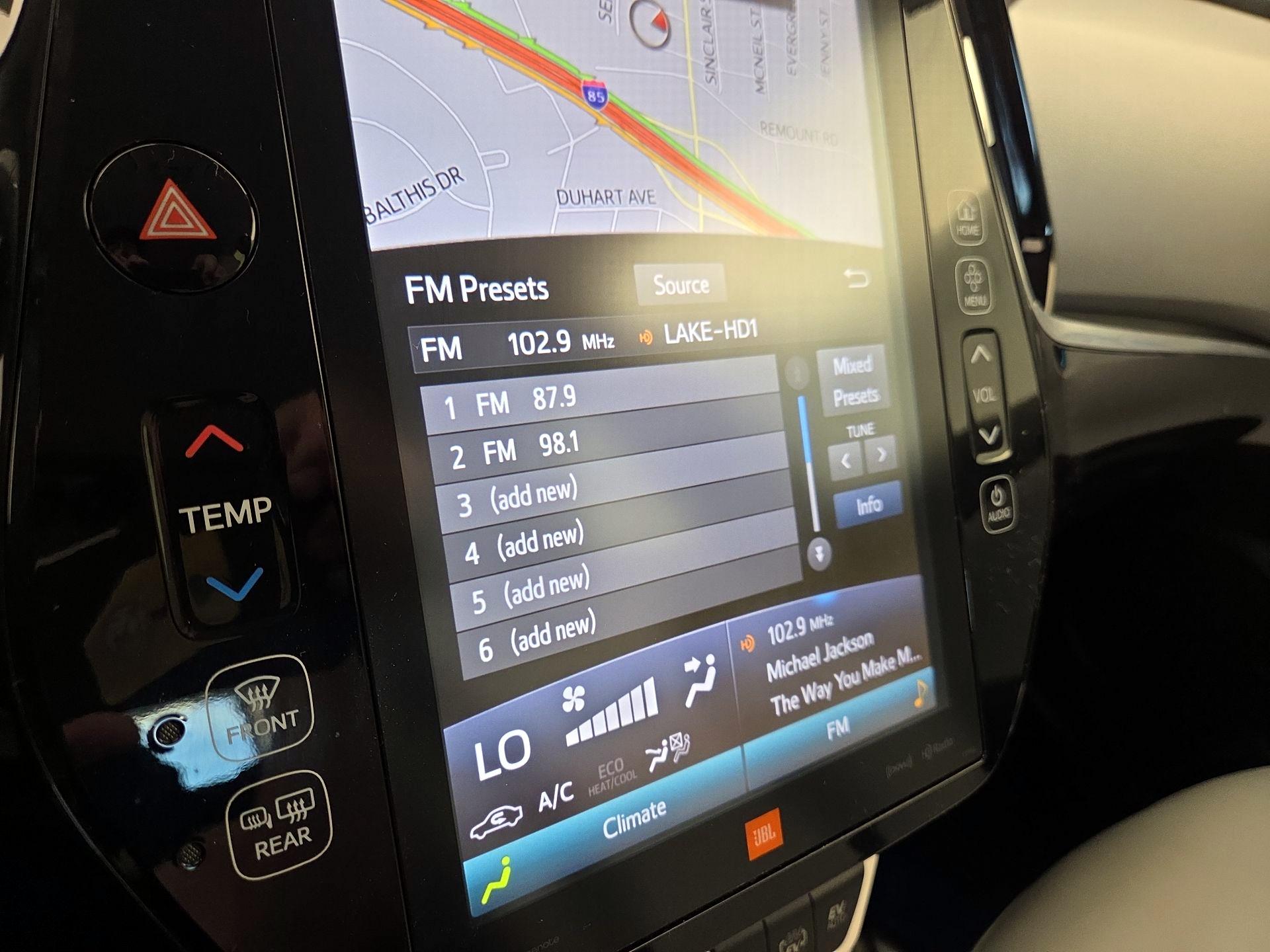 Thumbnail: 2017 Toyota Prius Prime - 16