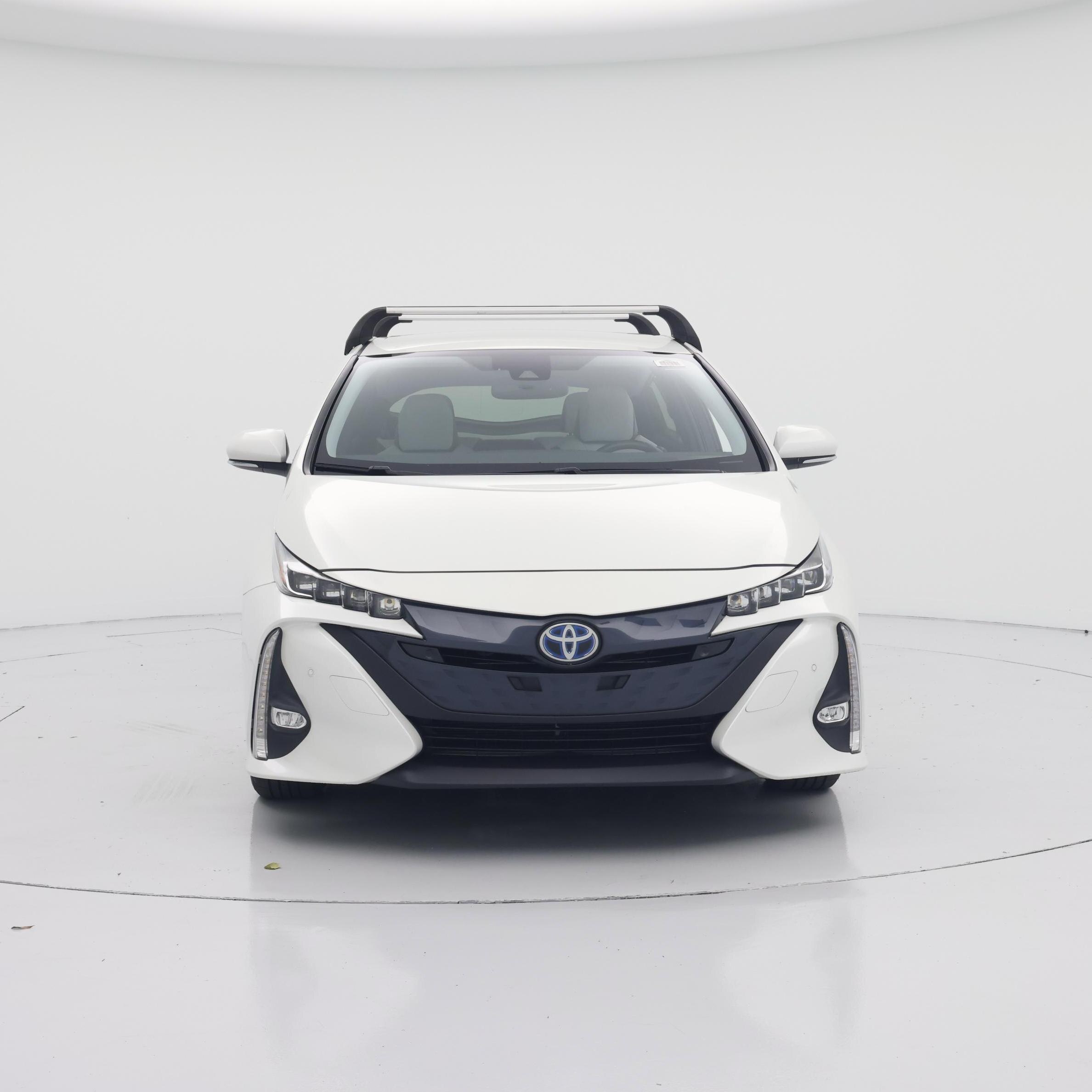 Thumbnail: 2017 Toyota Prius Prime - 5