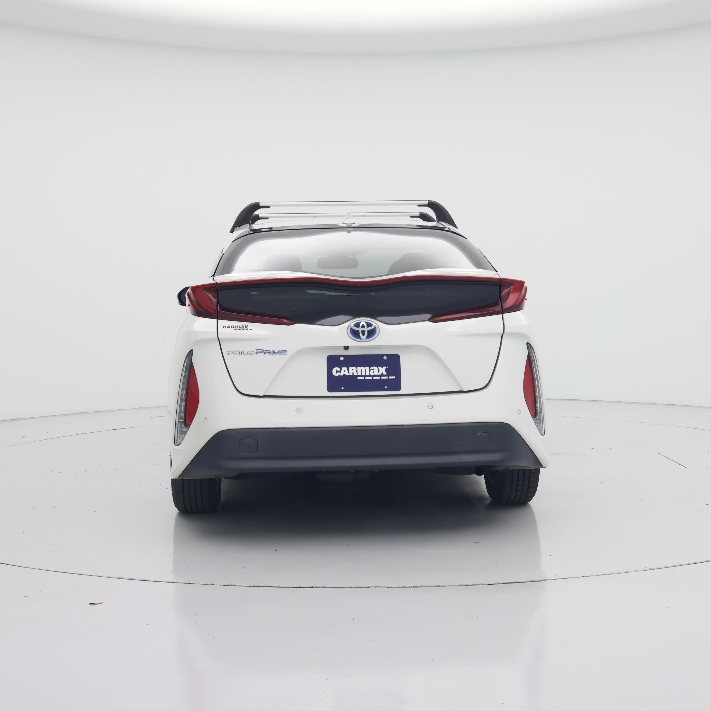 Thumbnail: 2017 Toyota Prius Prime - 6