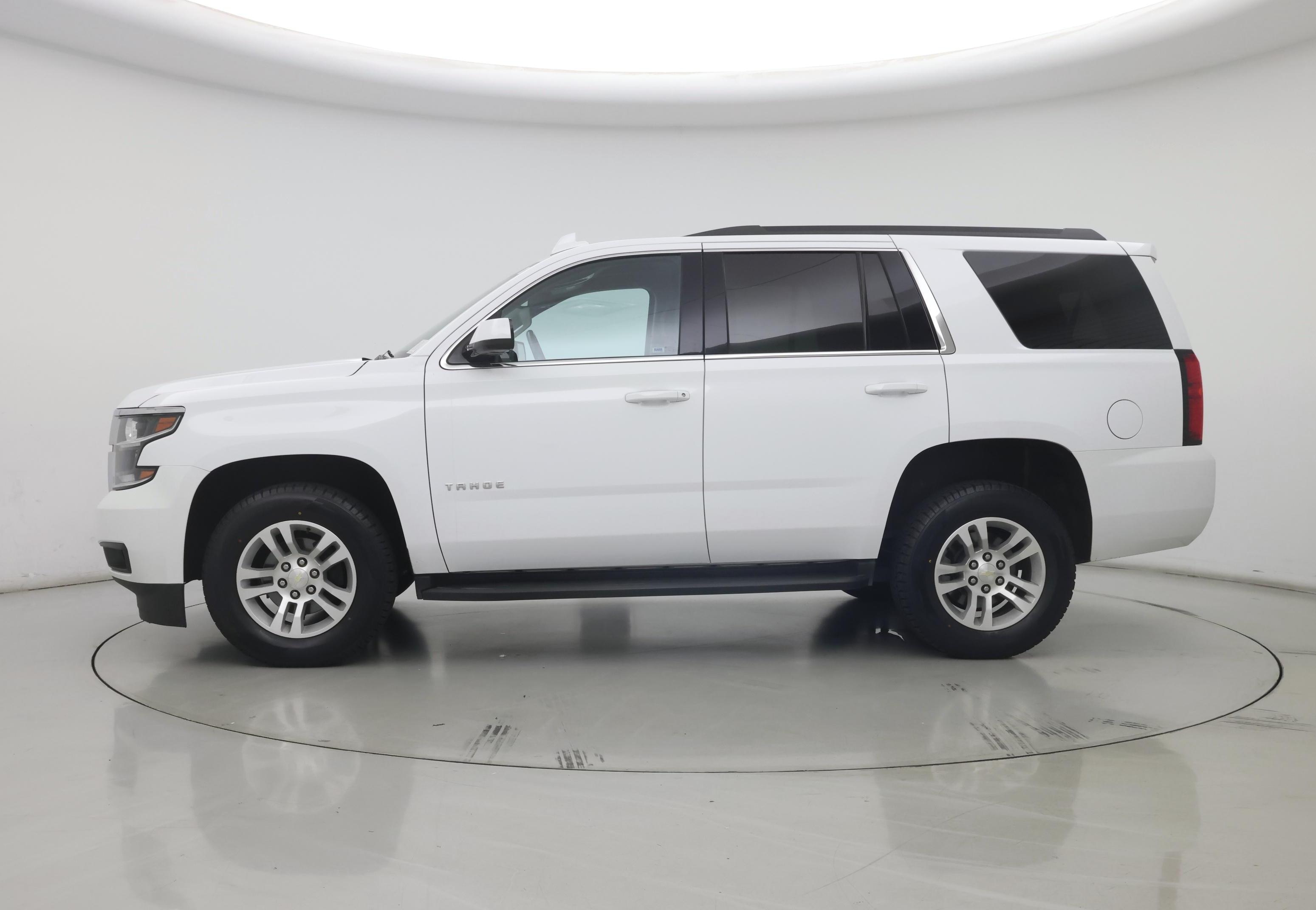 Thumbnail: 2020 Chevrolet Tahoe - 3