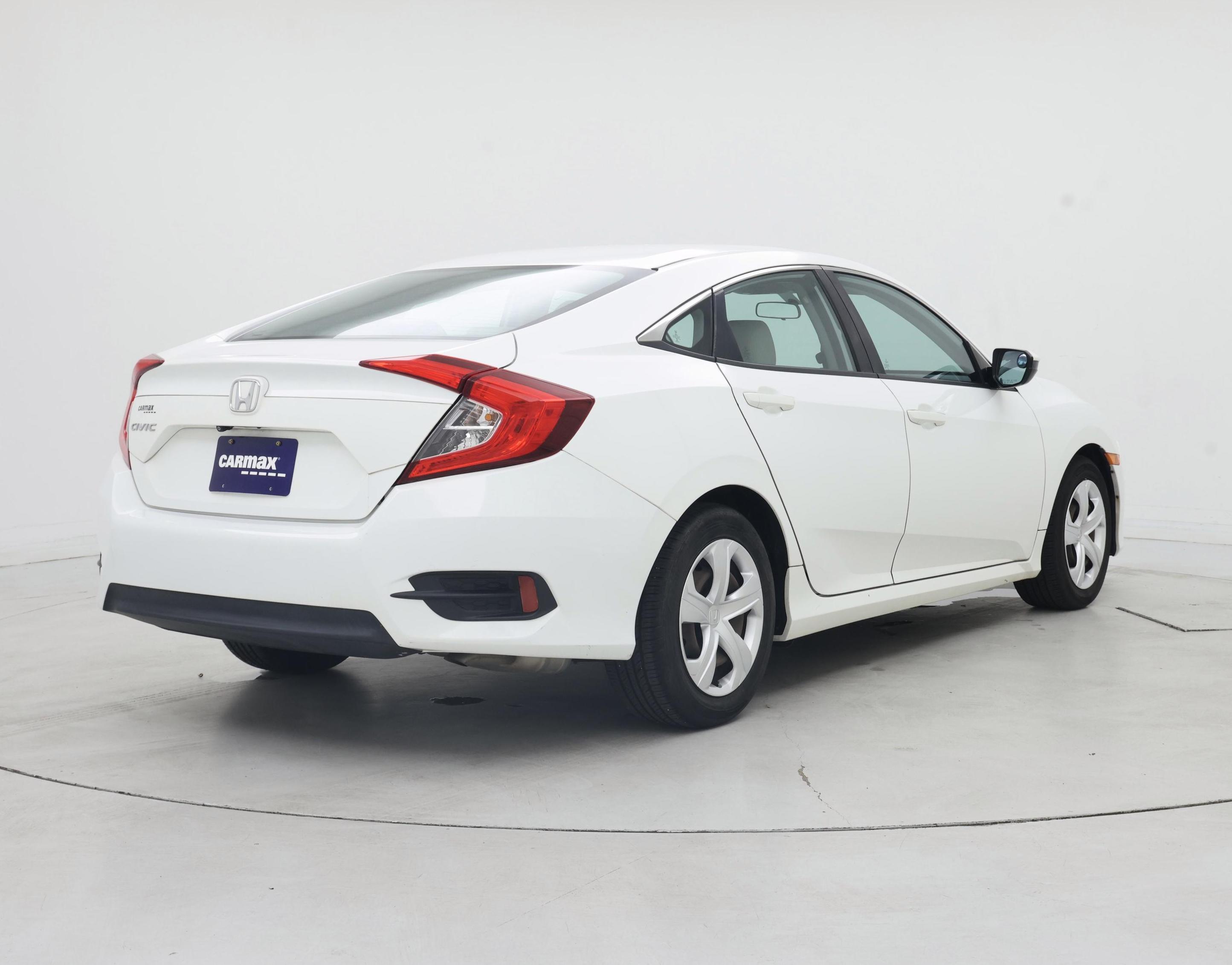 Thumbnail: 2017 Honda Civic - 8