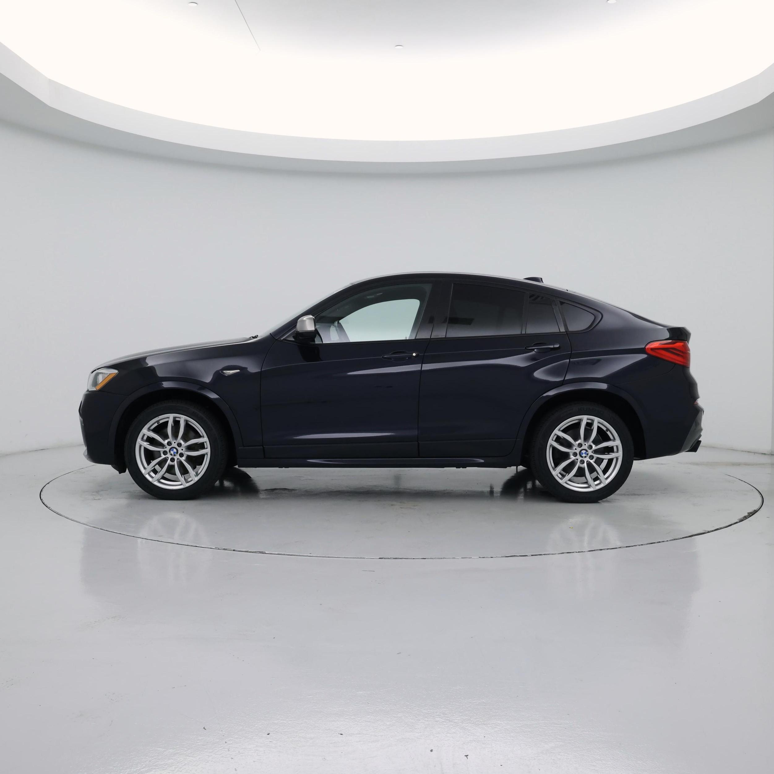 Thumbnail: 2018 BMW X4 - 3
