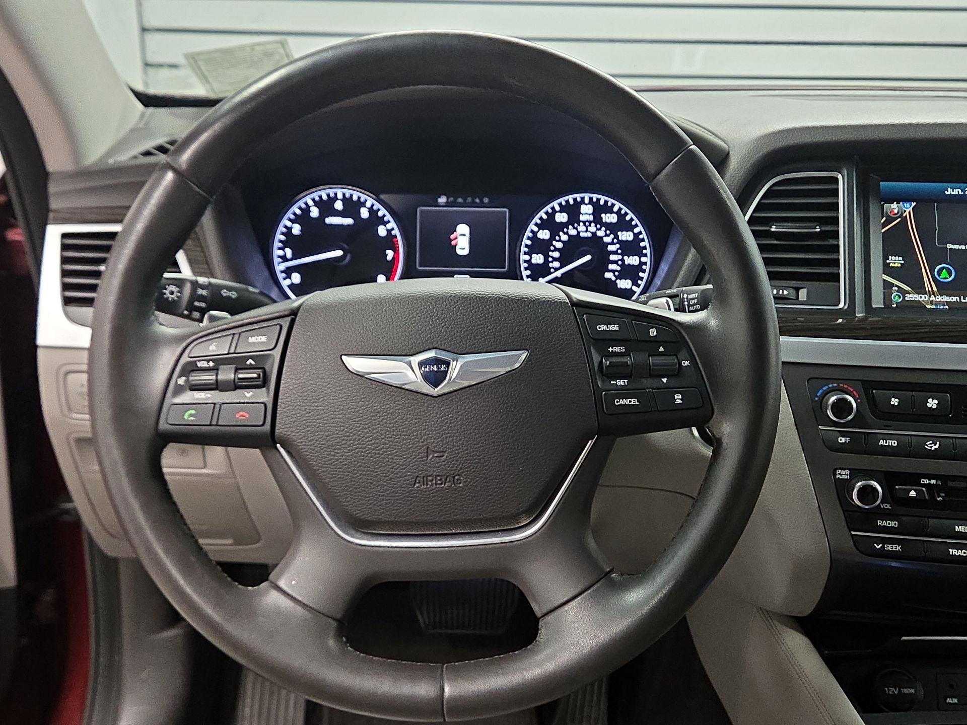 Thumbnail: 2015 Hyundai Genesis - 10