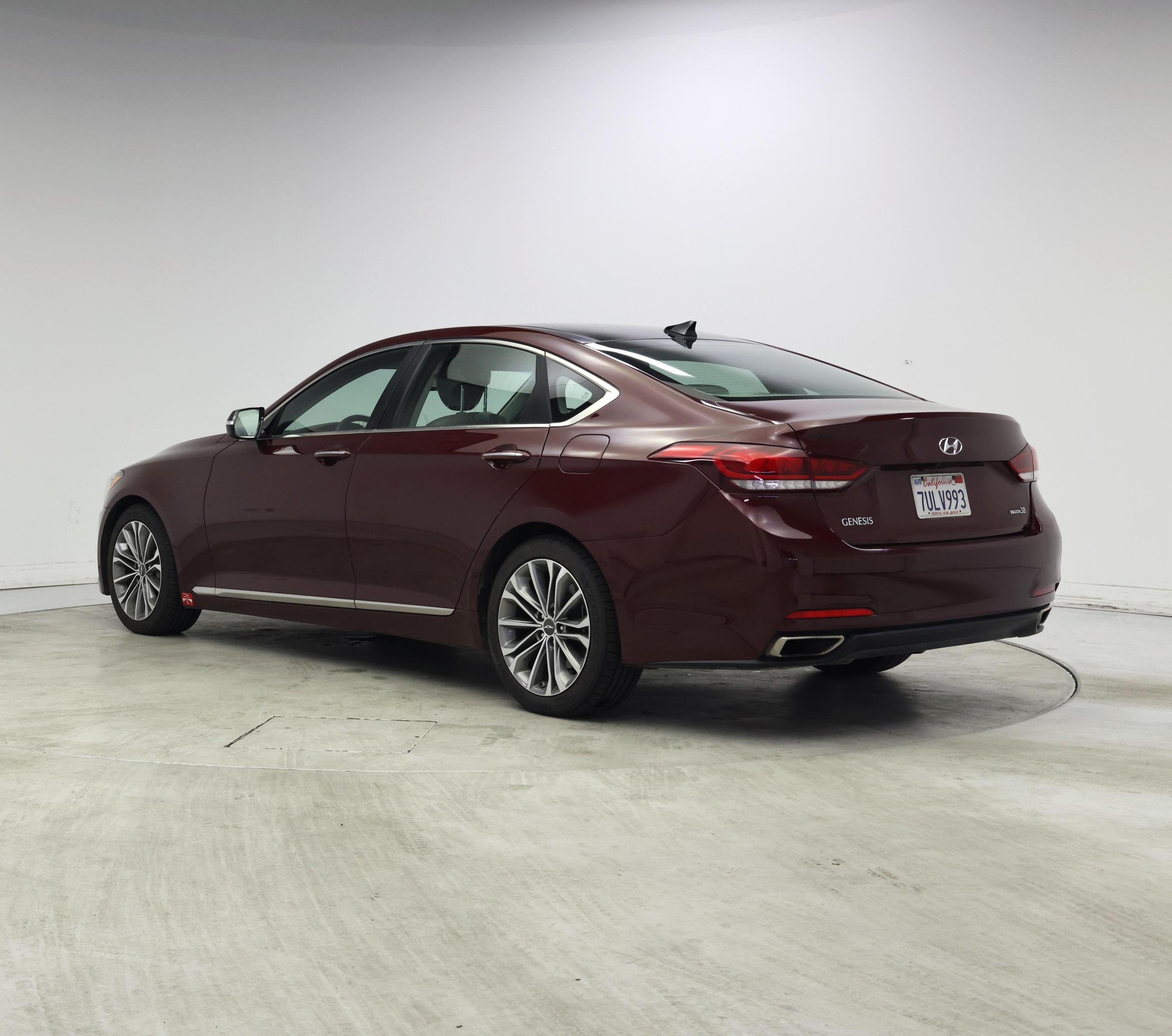 Thumbnail: 2015 Hyundai Genesis - 2