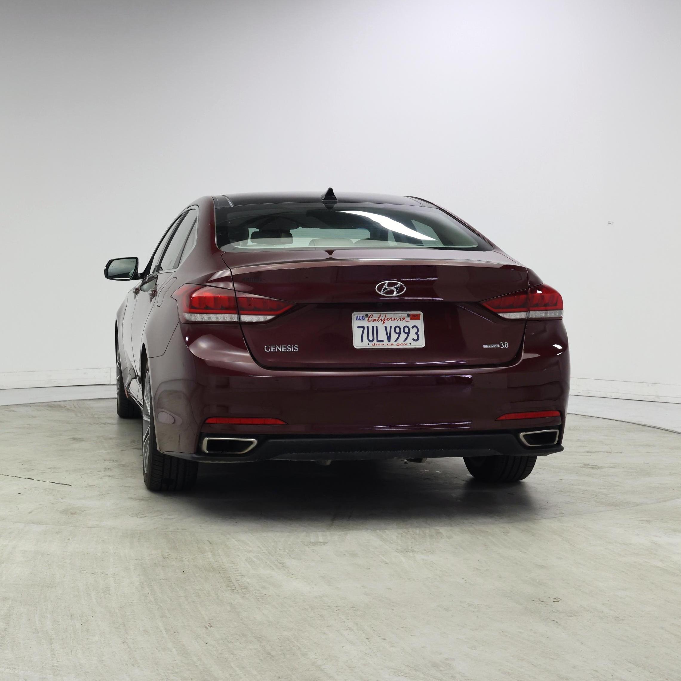 Thumbnail: 2015 Hyundai Genesis - 6