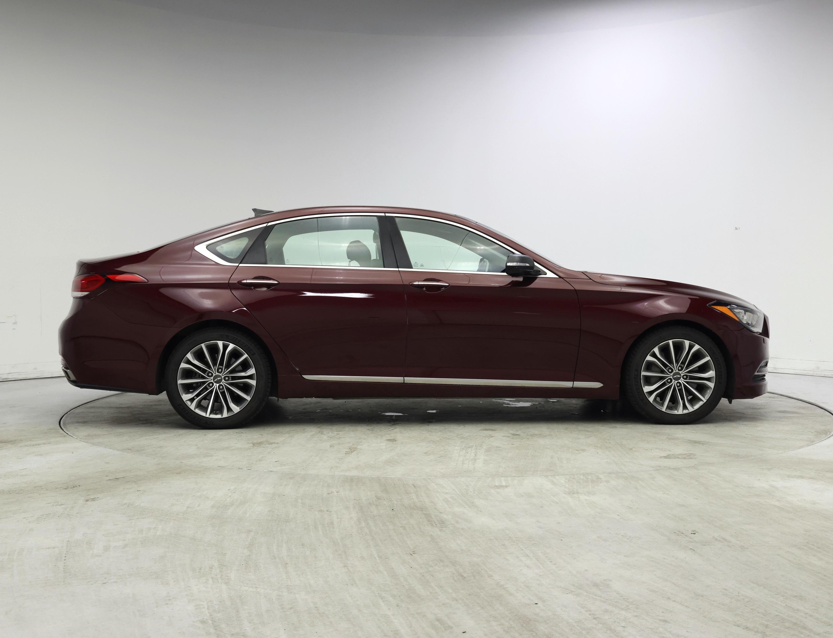Thumbnail: 2015 Hyundai Genesis - 7