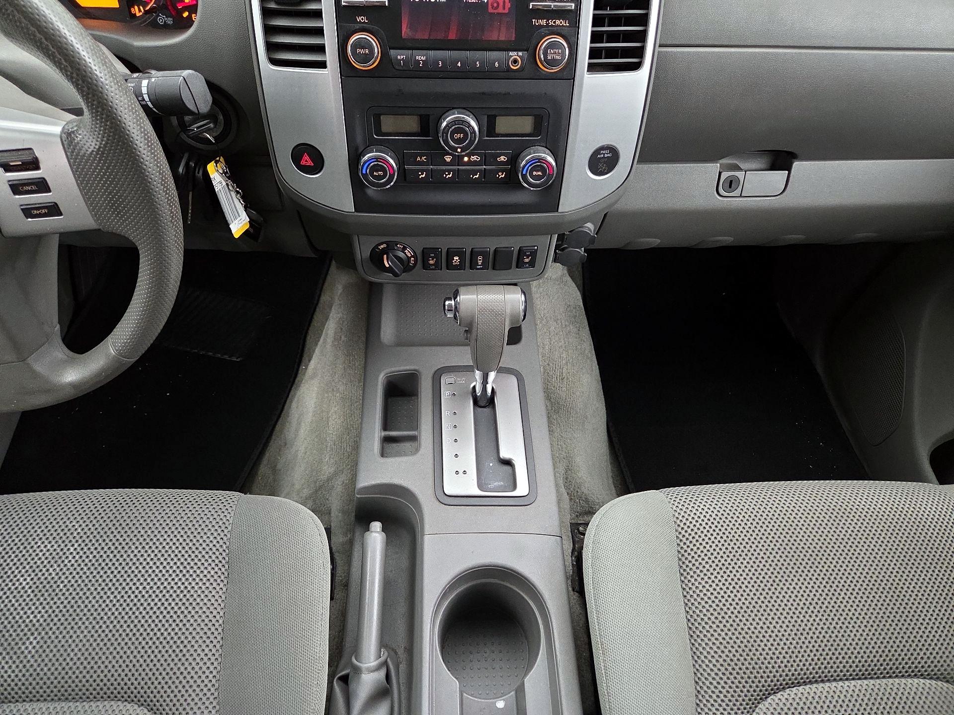 Thumbnail: 2014 Nissan Frontier - 17