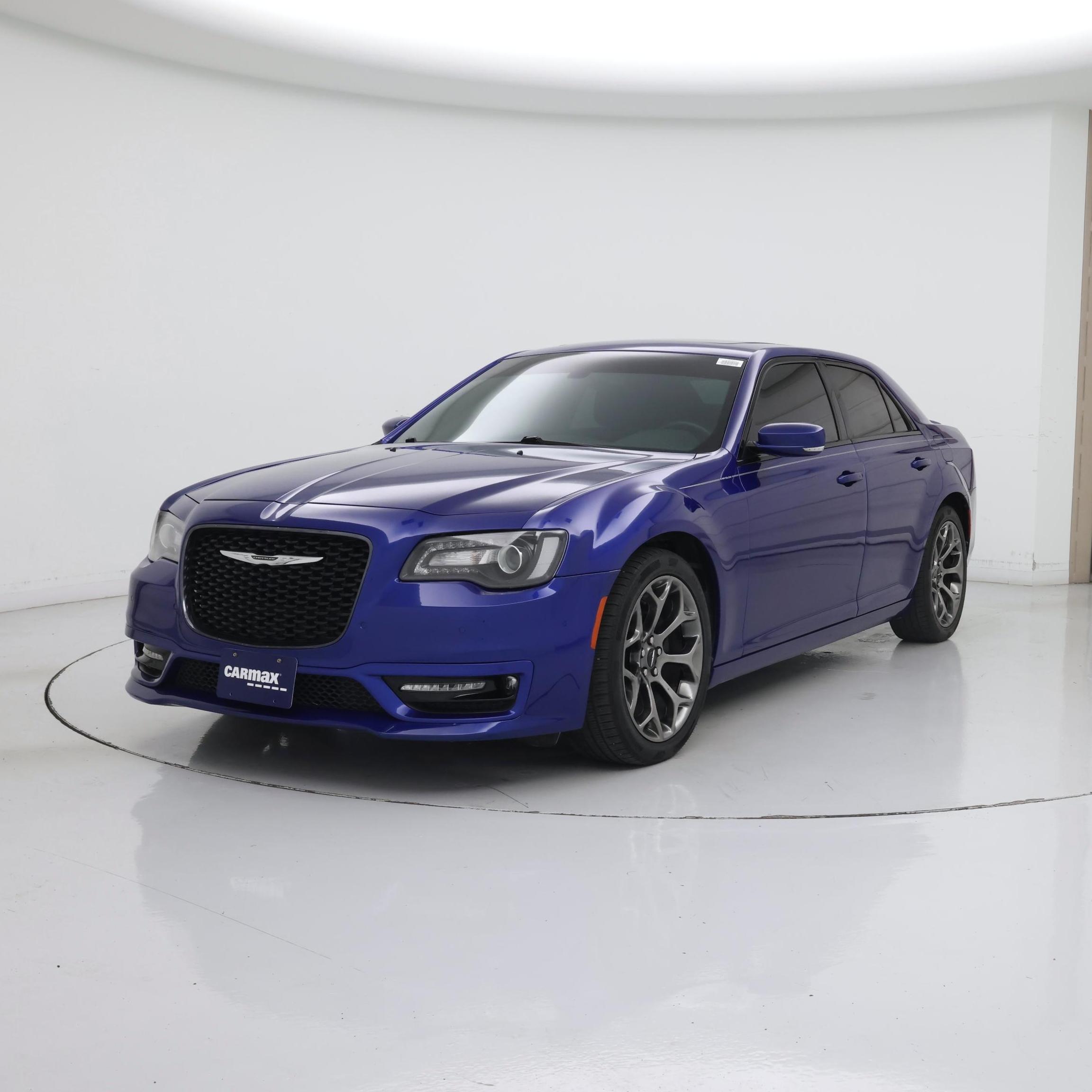 Thumbnail: 2018 Chrysler 300 - 4