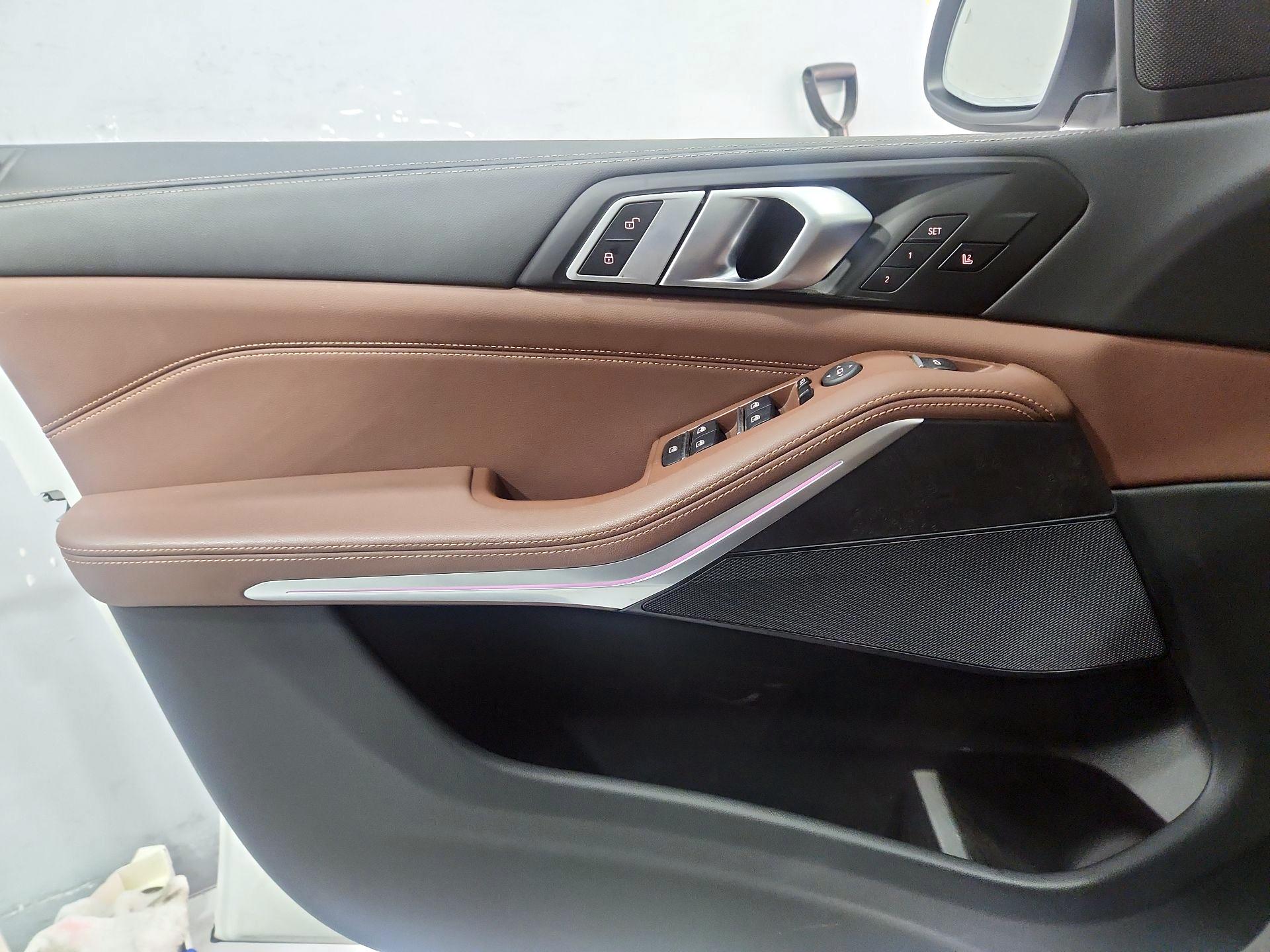 Thumbnail: 2025 BMW X5 - 12